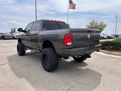2017 RAM 1500 Express Crew Cab 4x4 5'7" Box