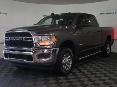 2020 RAM 2500 Tradesman Crew Cab 4x4 6'4" Box