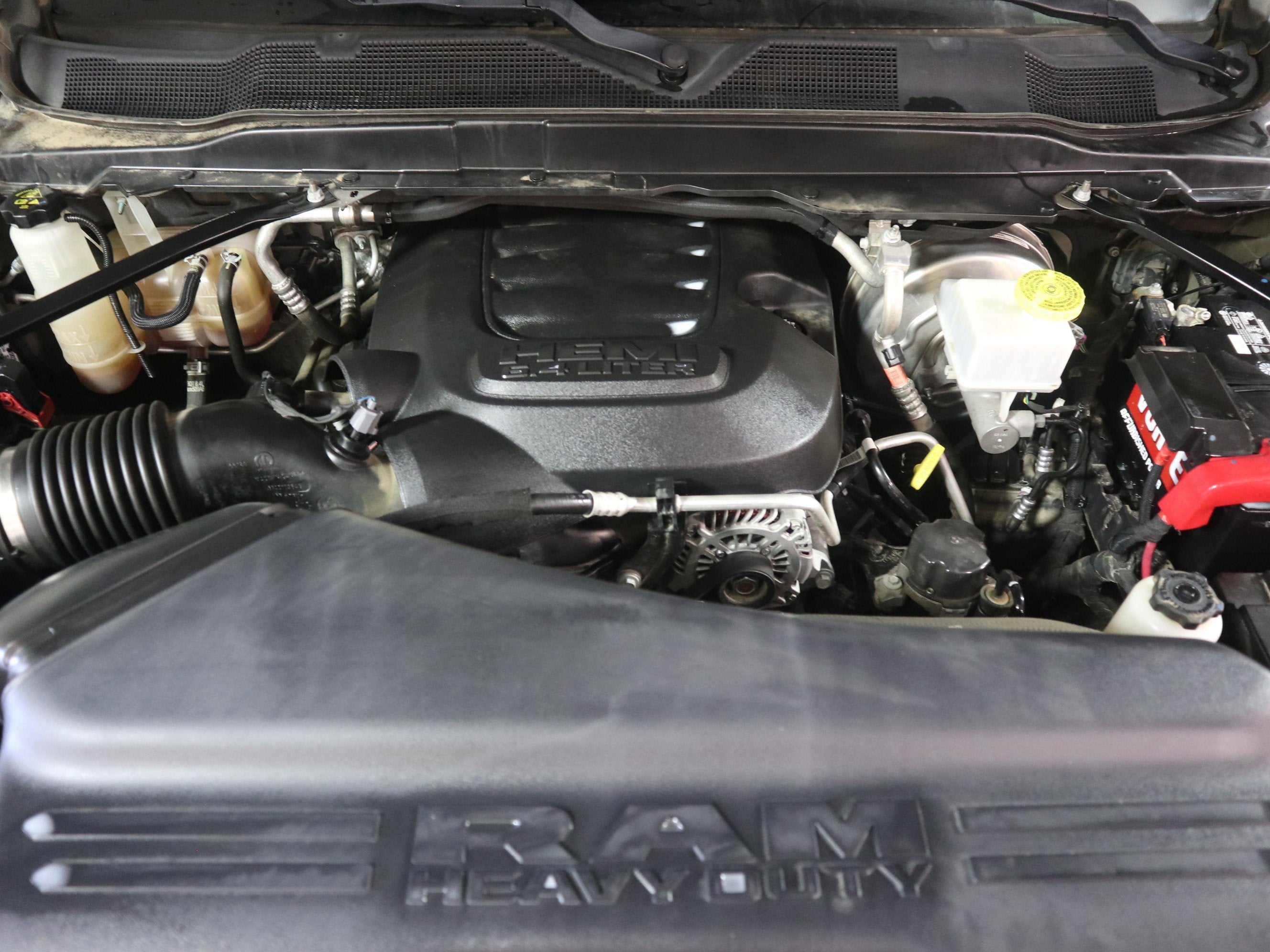 2020 RAM 2500 Tradesman Crew Cab 4x4 6'4" Box