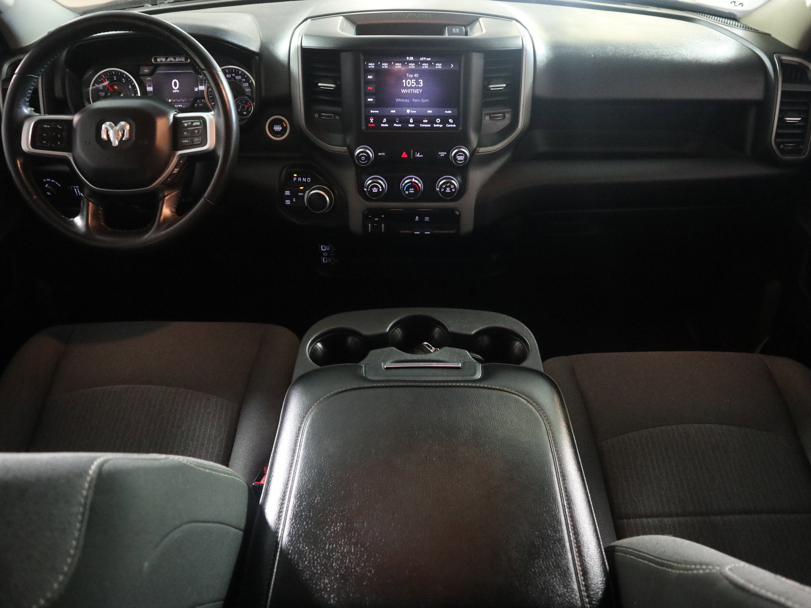 2020 RAM 2500 Tradesman Crew Cab 4x4 6'4" Box