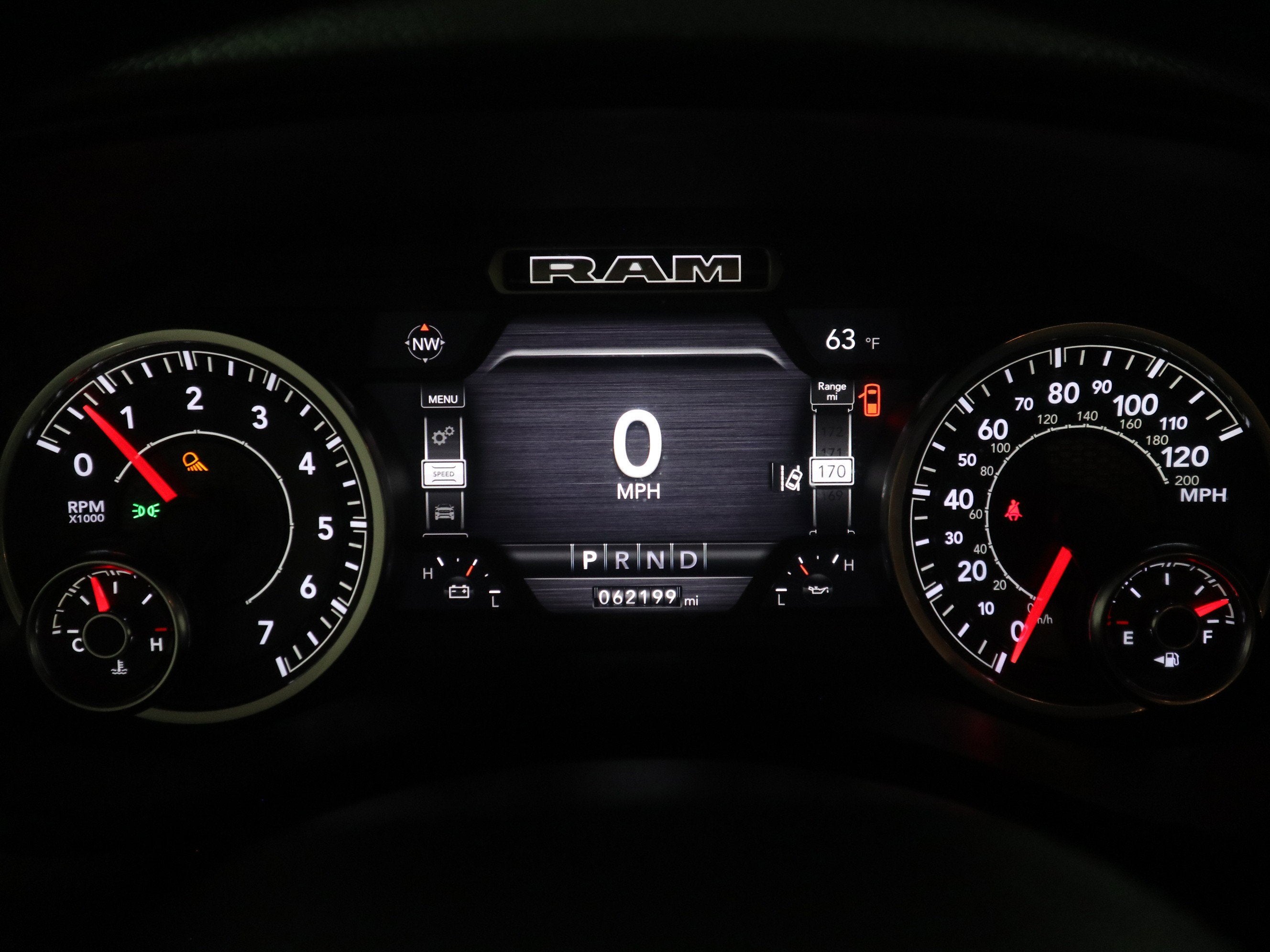 2020 RAM 2500 Tradesman Crew Cab 4x4 6'4" Box