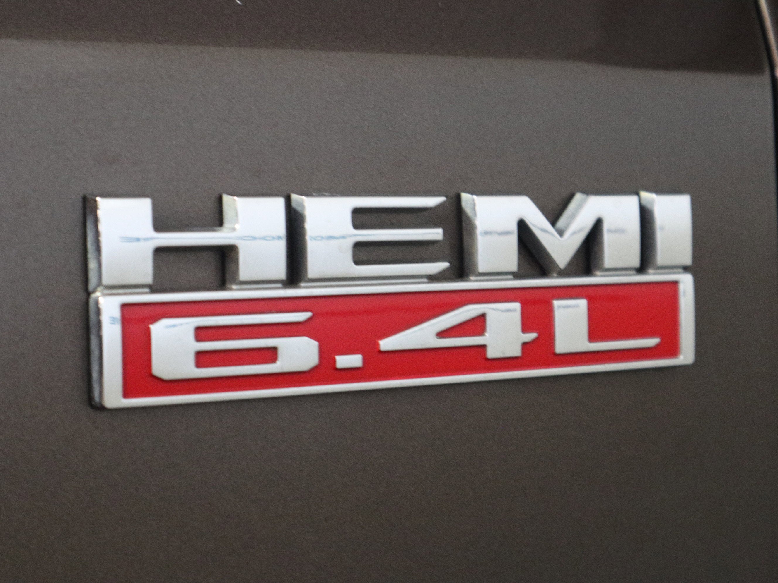 2020 RAM 2500 Tradesman Crew Cab 4x4 6'4" Box