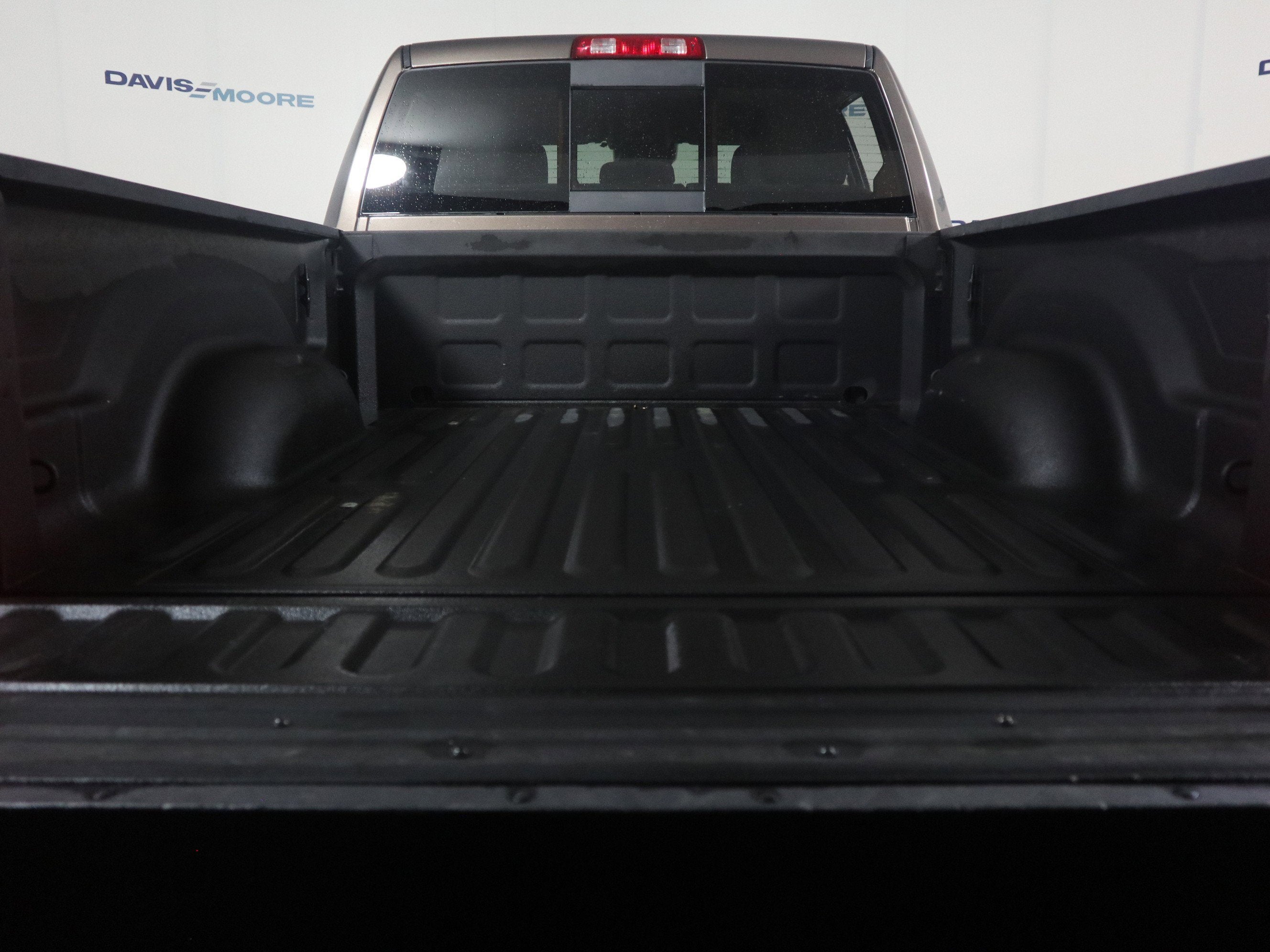2020 RAM 2500 Tradesman Crew Cab 4x4 6'4" Box