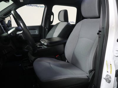 2023 RAM 2500 Big Horn Crew Cab 4x4 6'4" Box