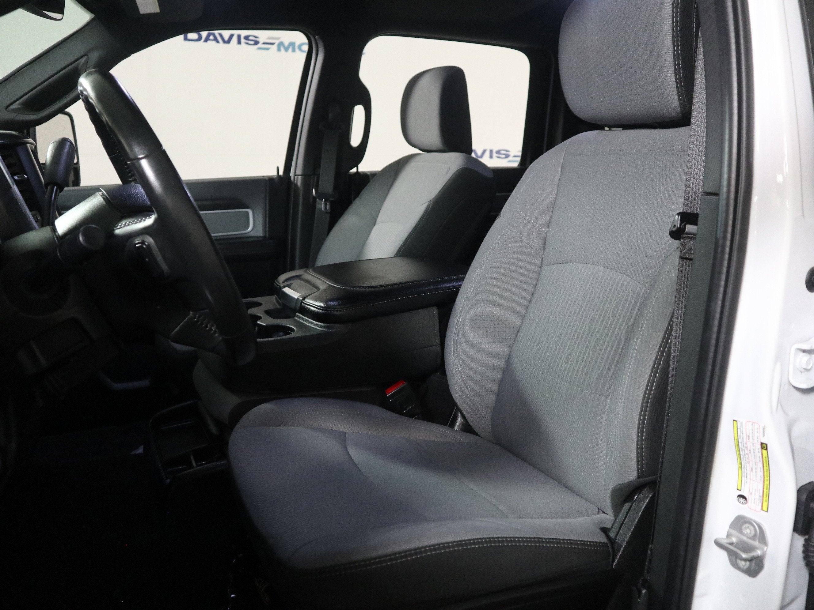 2023 RAM 2500 Big Horn Crew Cab 4x4 6'4" Box