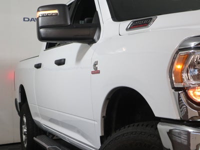 2023 RAM 2500 Big Horn Crew Cab 4x4 6'4" Box