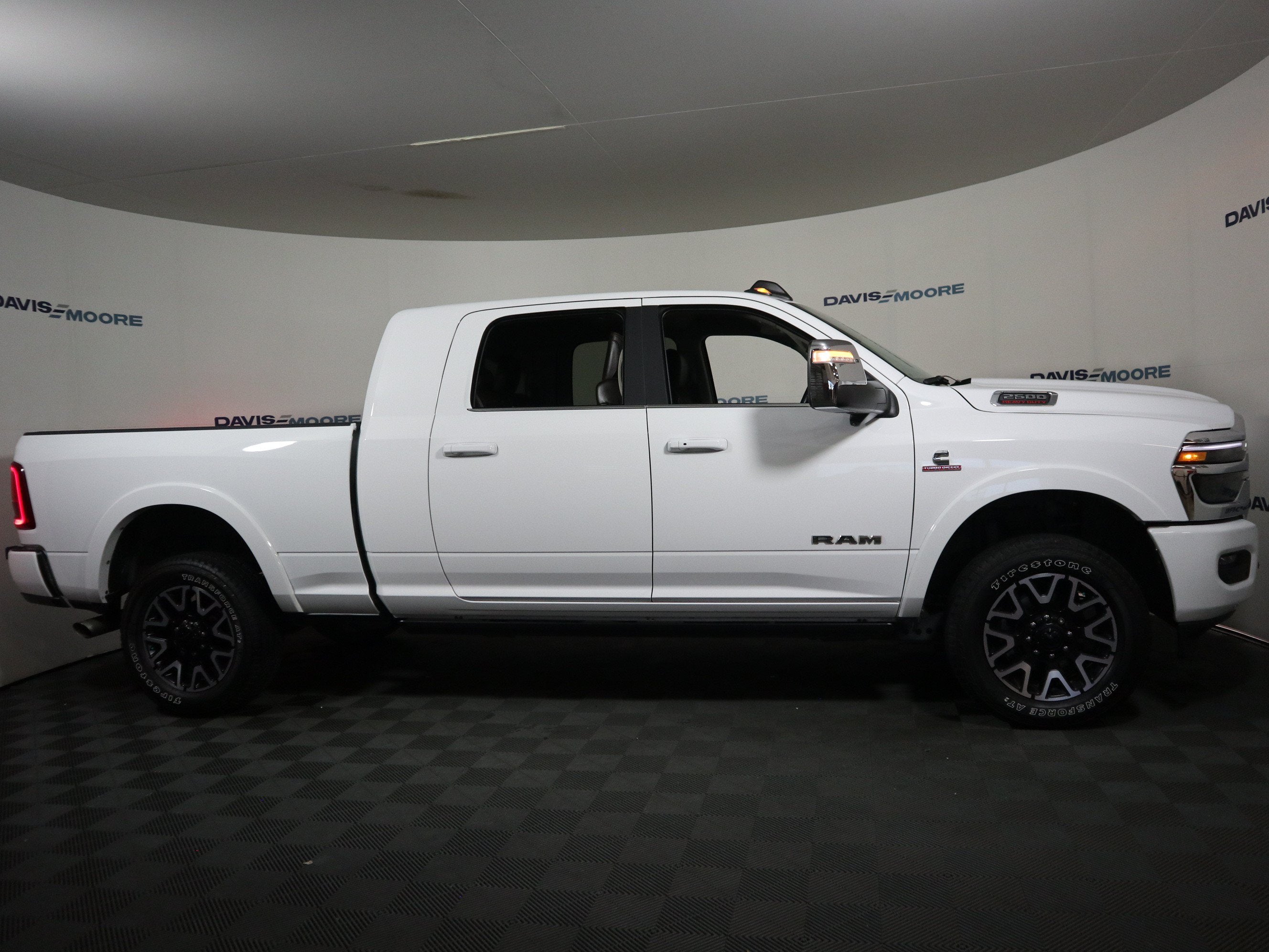 2025 RAM 2500 Limited Longhorn Mega Cab 4x4 8' Box