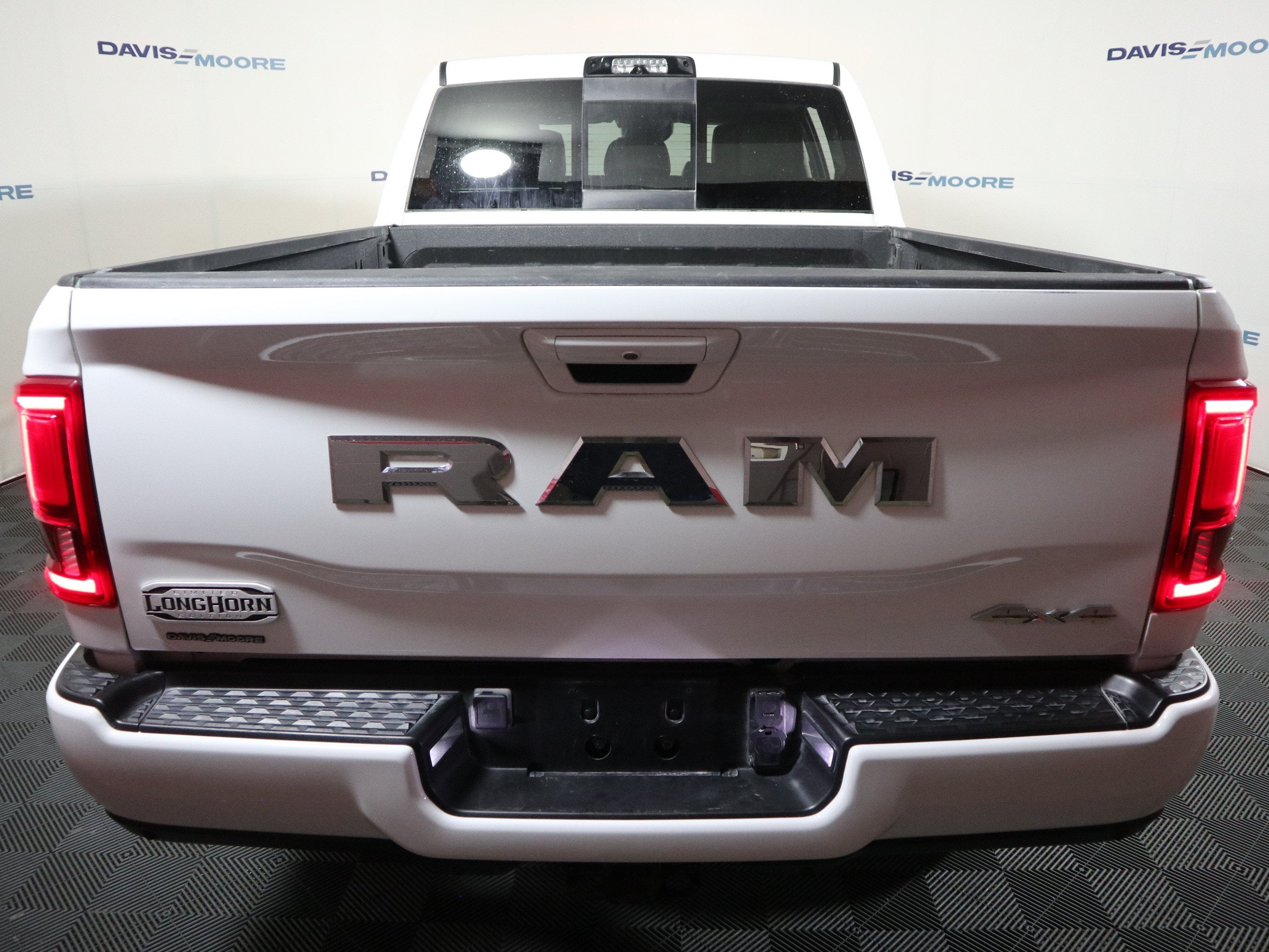 2025 RAM 2500 Limited Longhorn Mega Cab 4x4 8' Box
