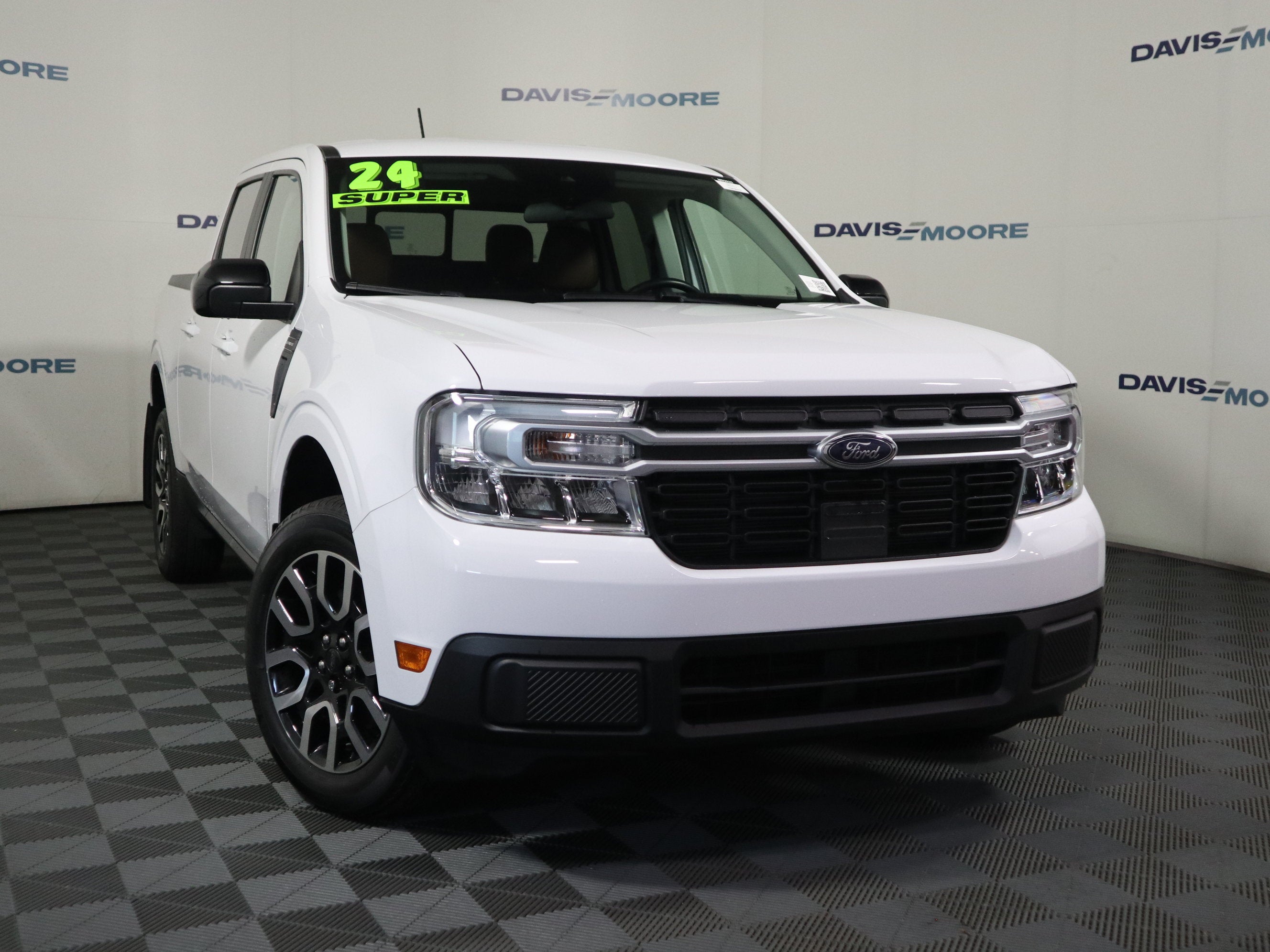 2024 Ford Maverick Lariat