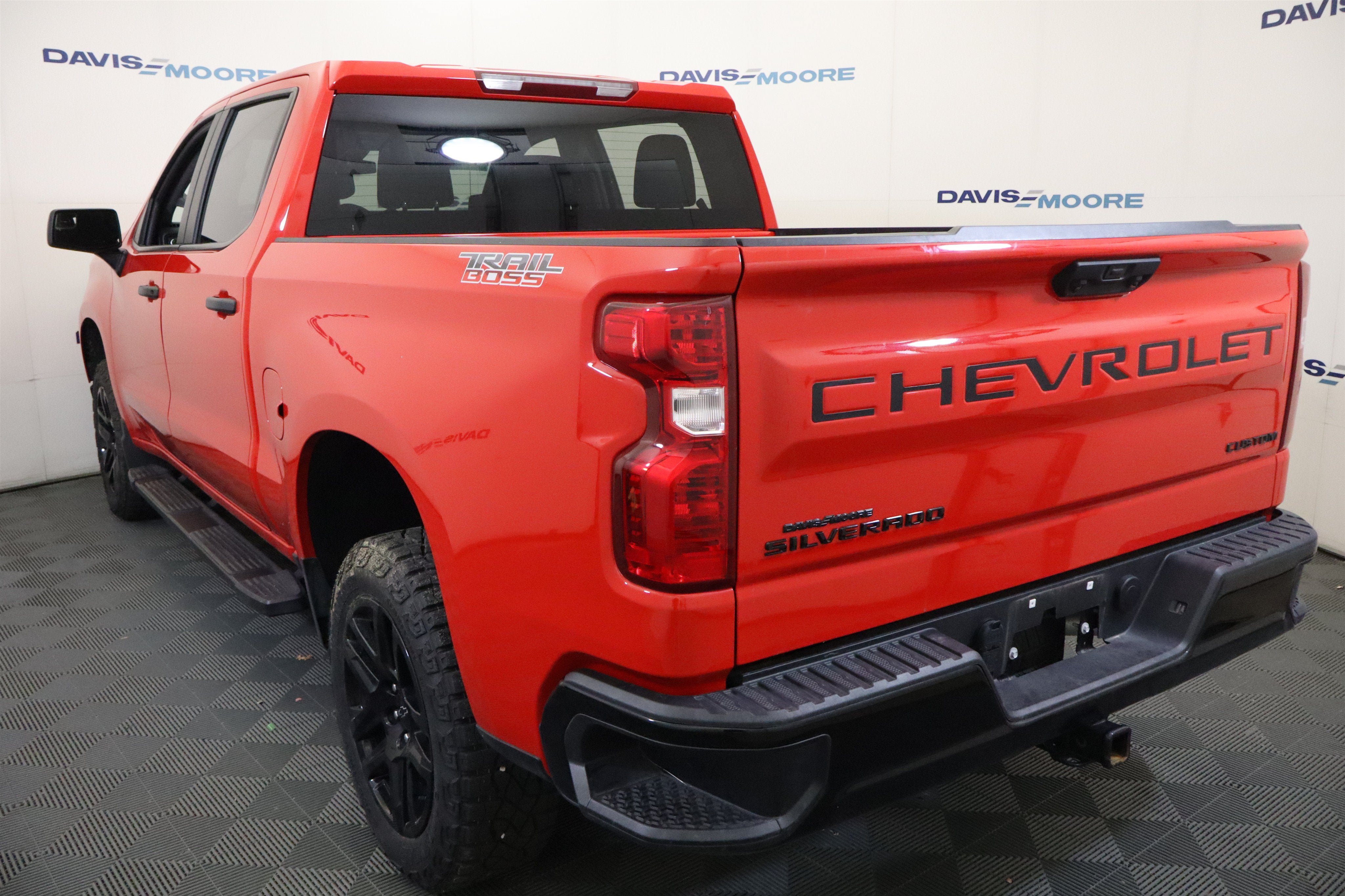 2025 Chevrolet Silverado 1500 Custom Trail Boss