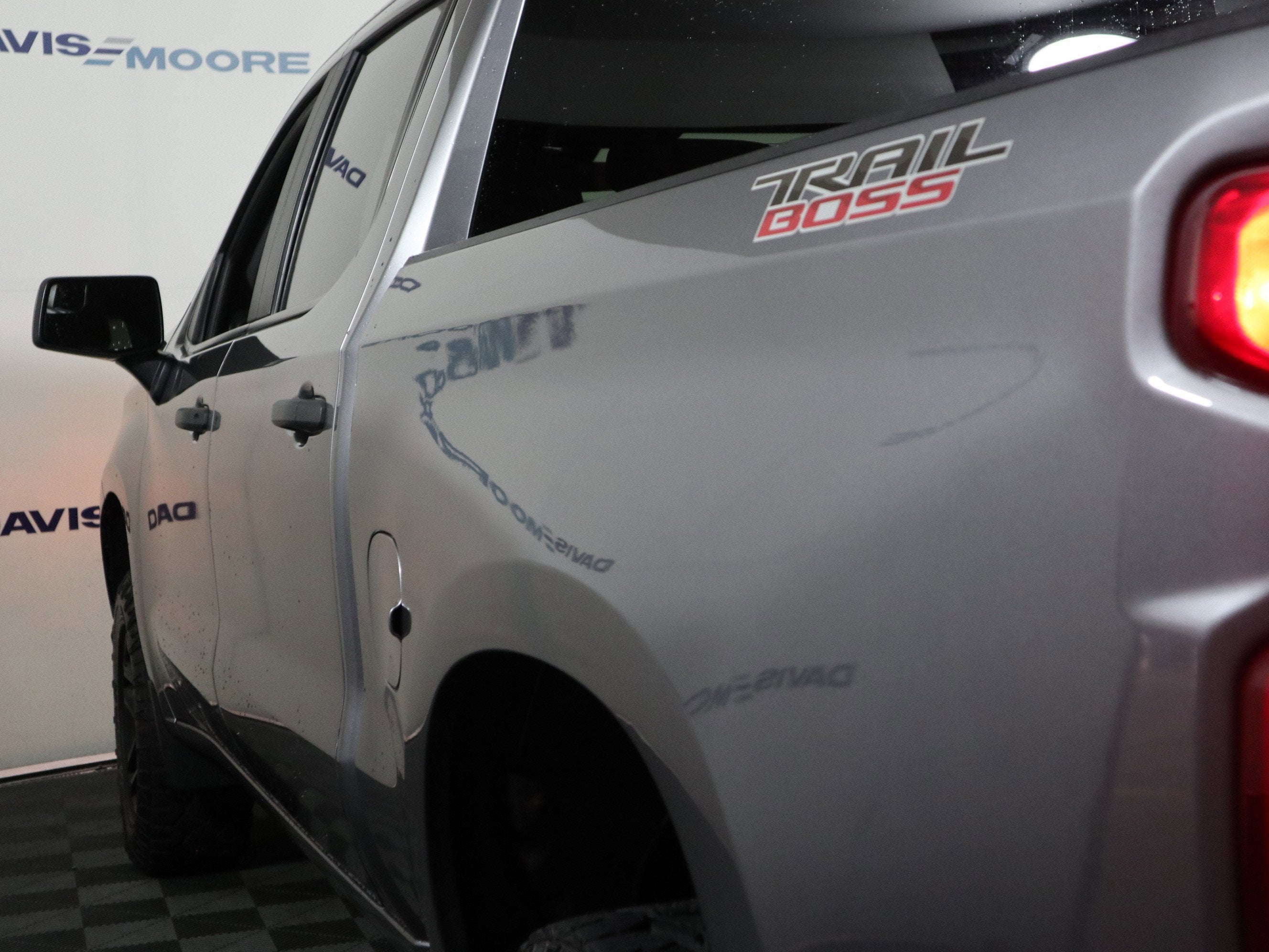 2020 Chevrolet Silverado 1500 Custom Trail Boss