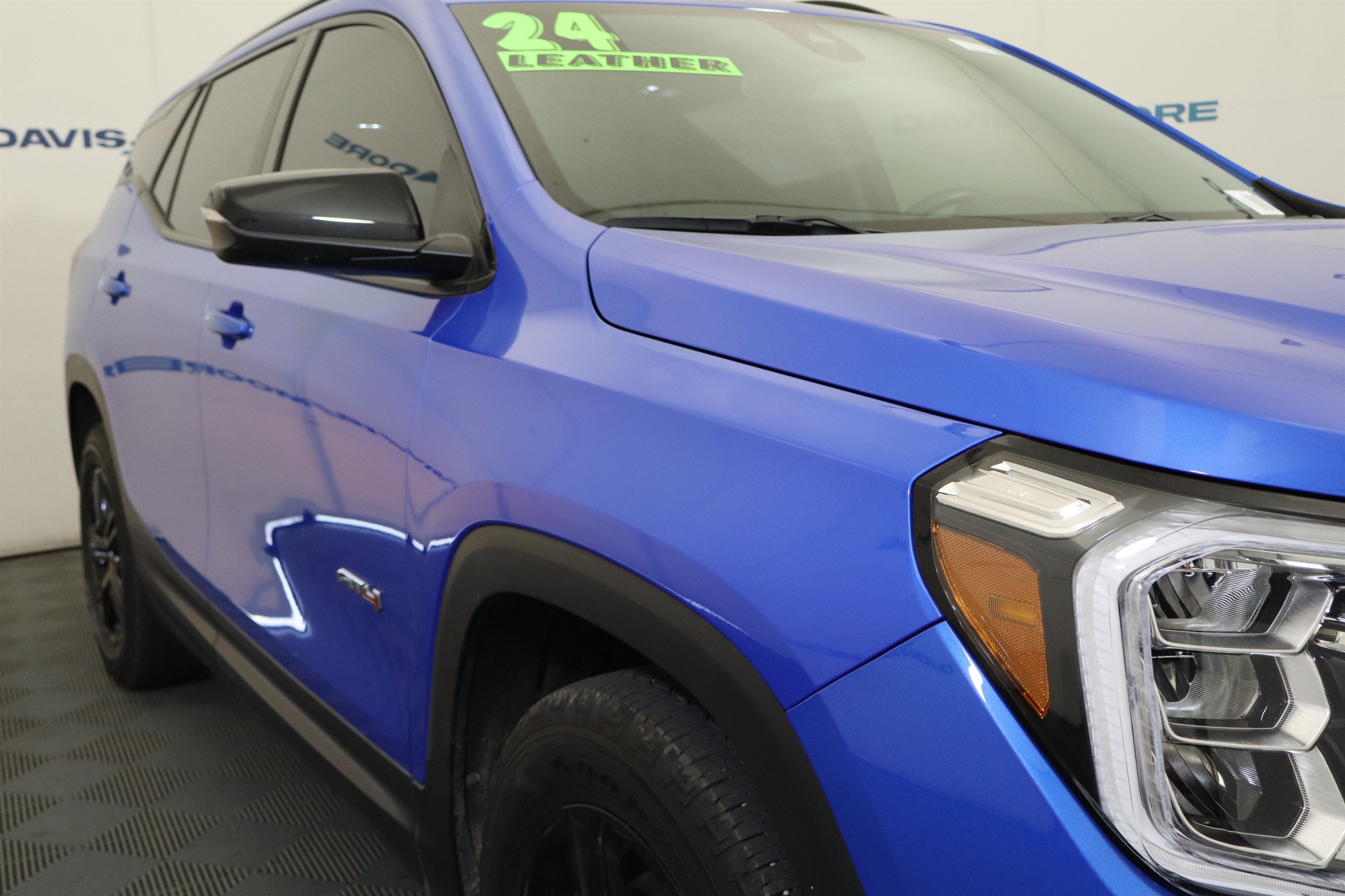 2024 GMC Terrain AT4