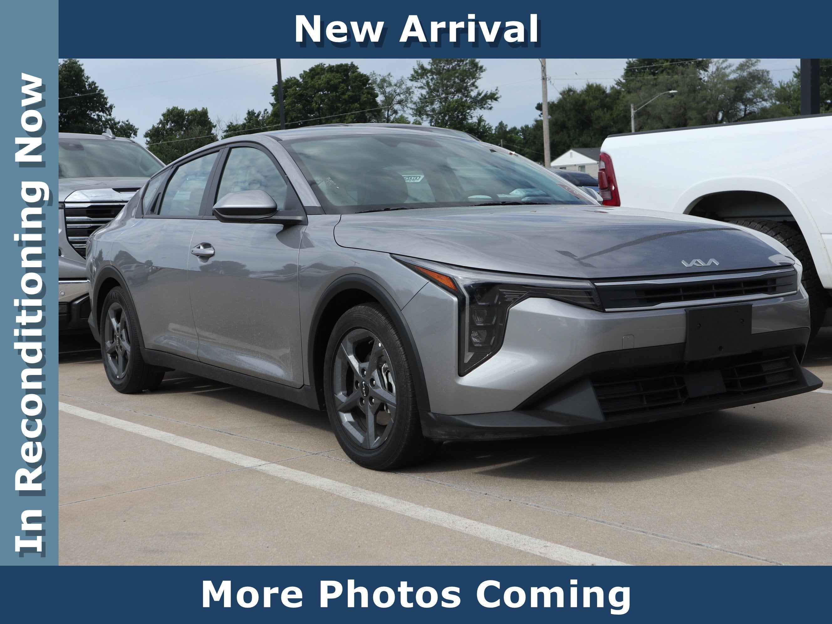 2025 Kia K4 LXS
