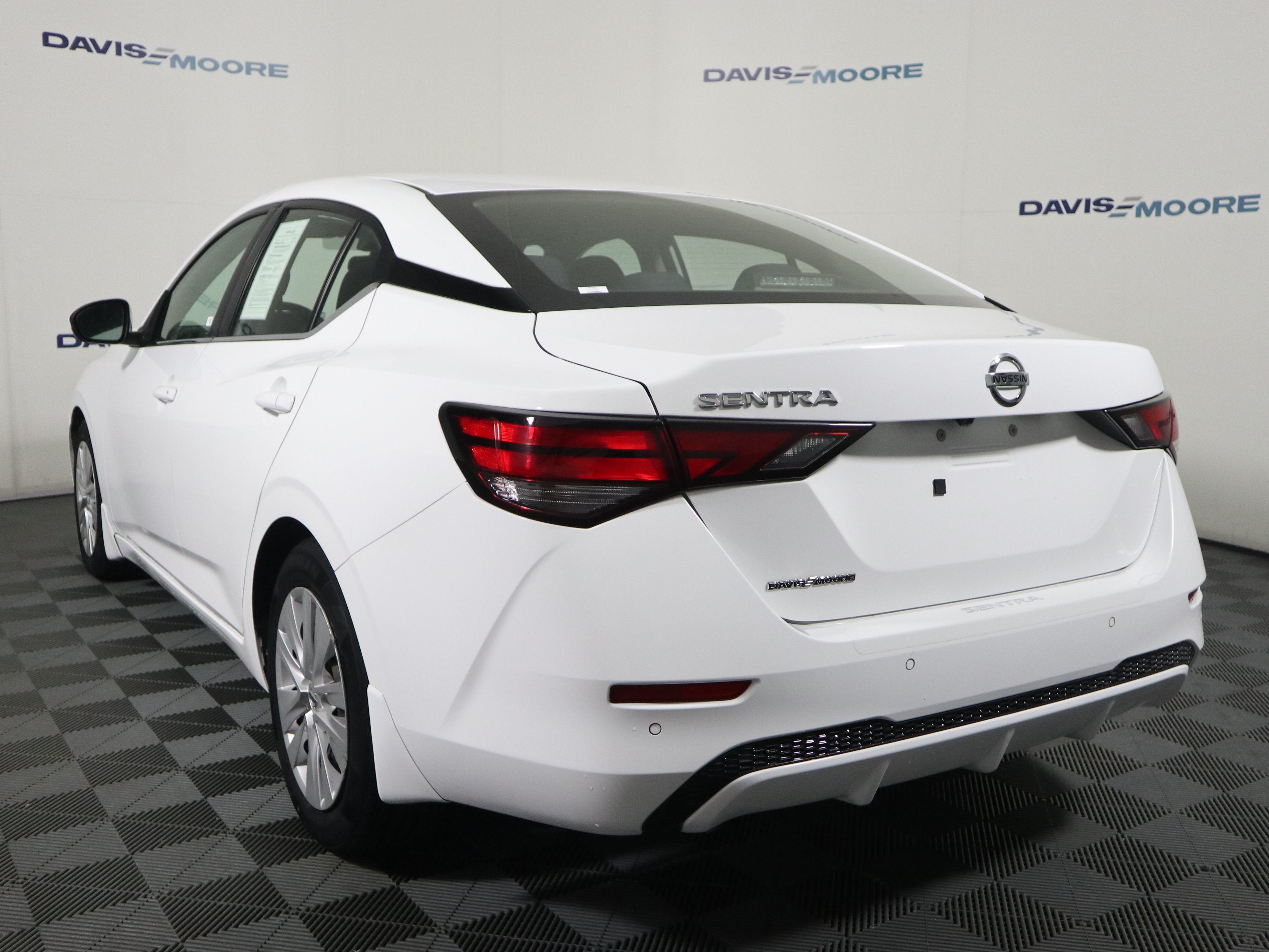 2022 Nissan Sentra S Xtronic CVT