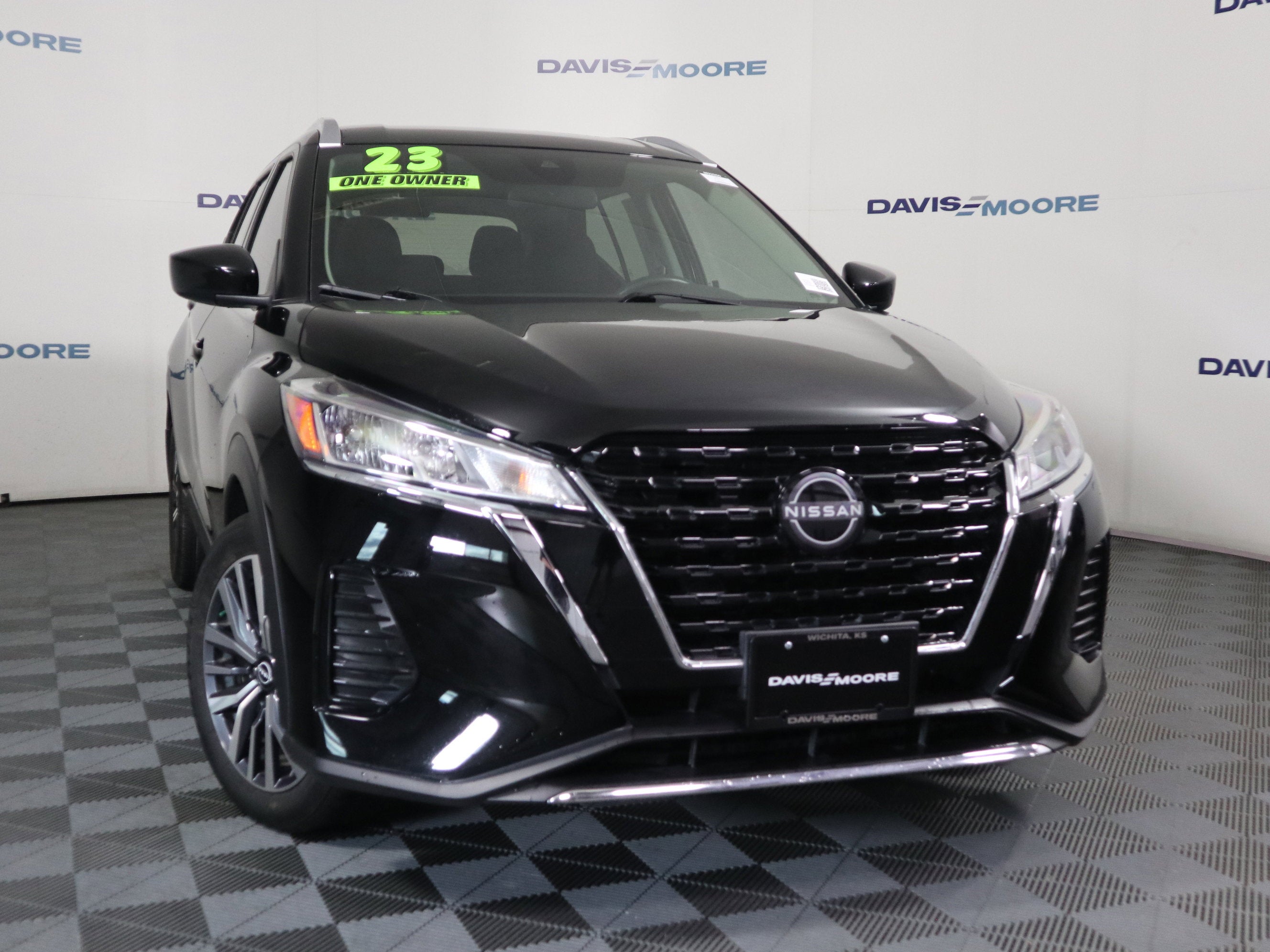 2023 Nissan Kicks SV Xtronic CVT