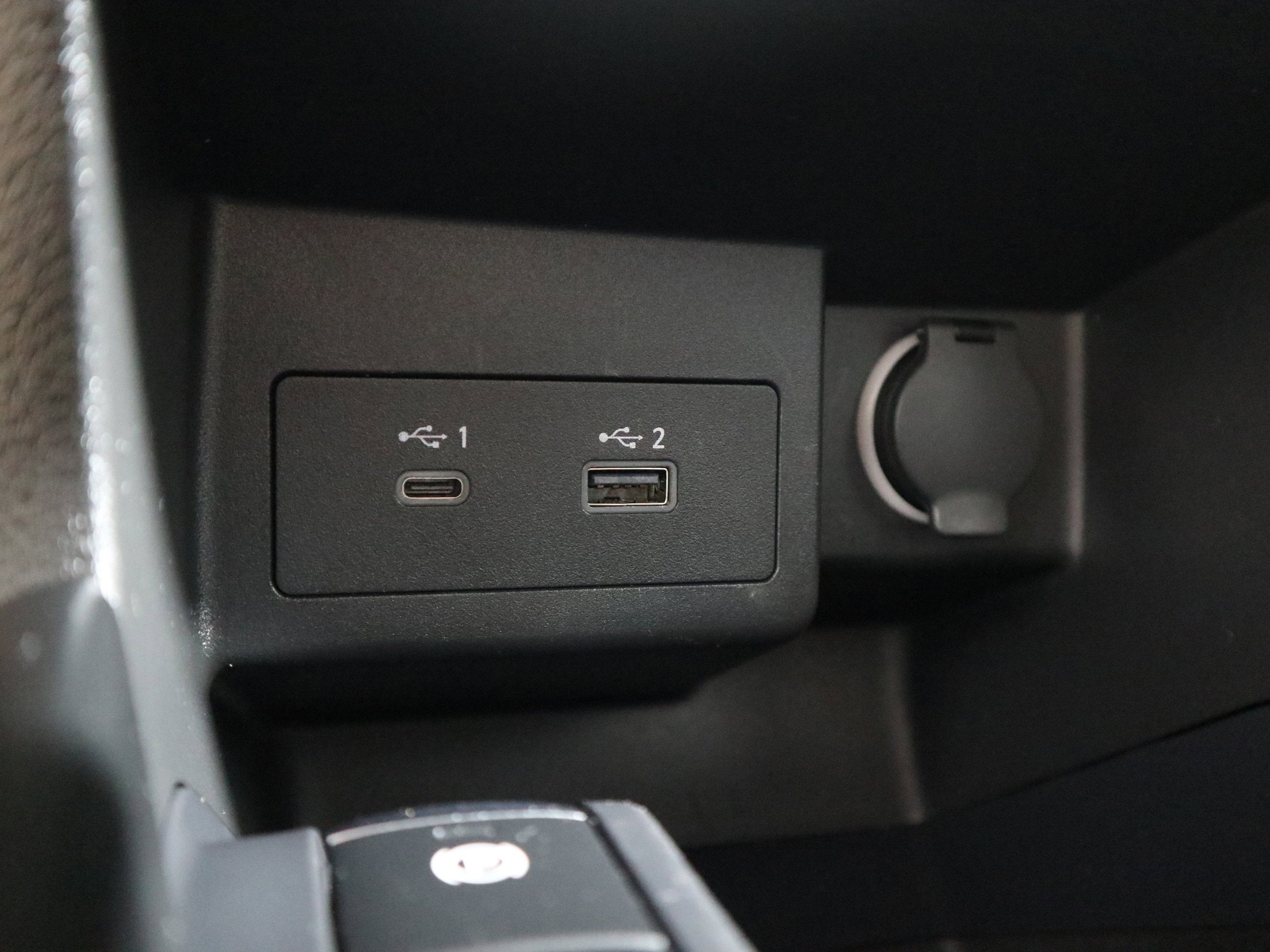 2023 Nissan Kicks SV Xtronic CVT