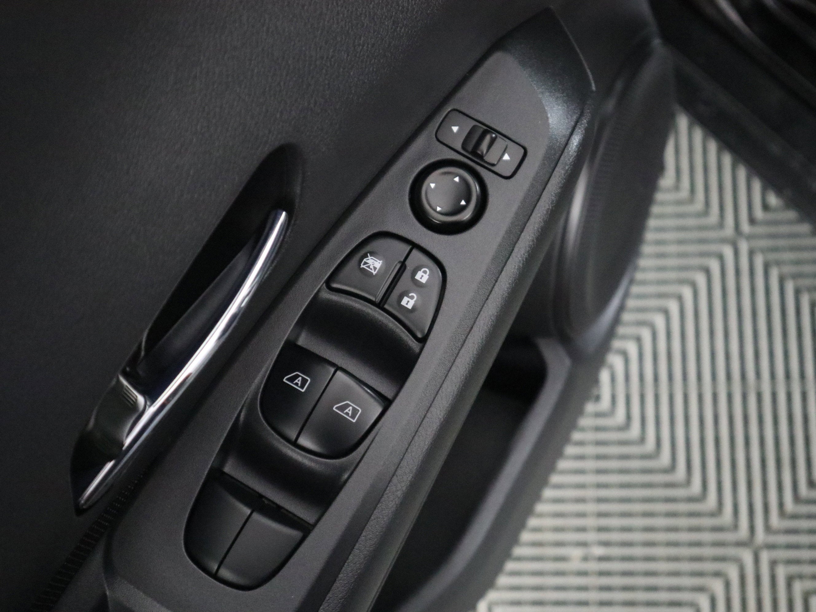 2023 Nissan Kicks SV Xtronic CVT