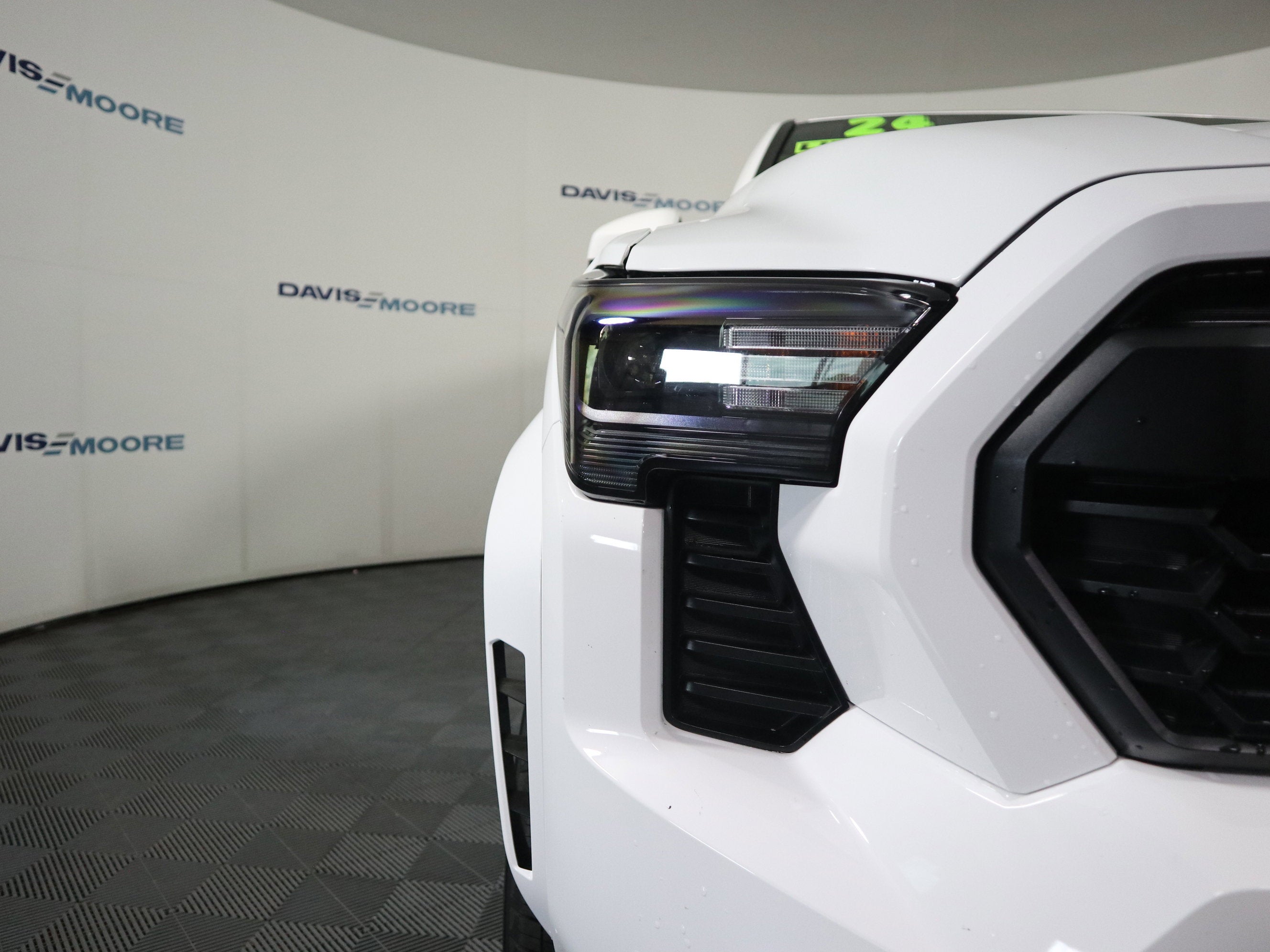 2024 Toyota Tacoma 2WD SR5