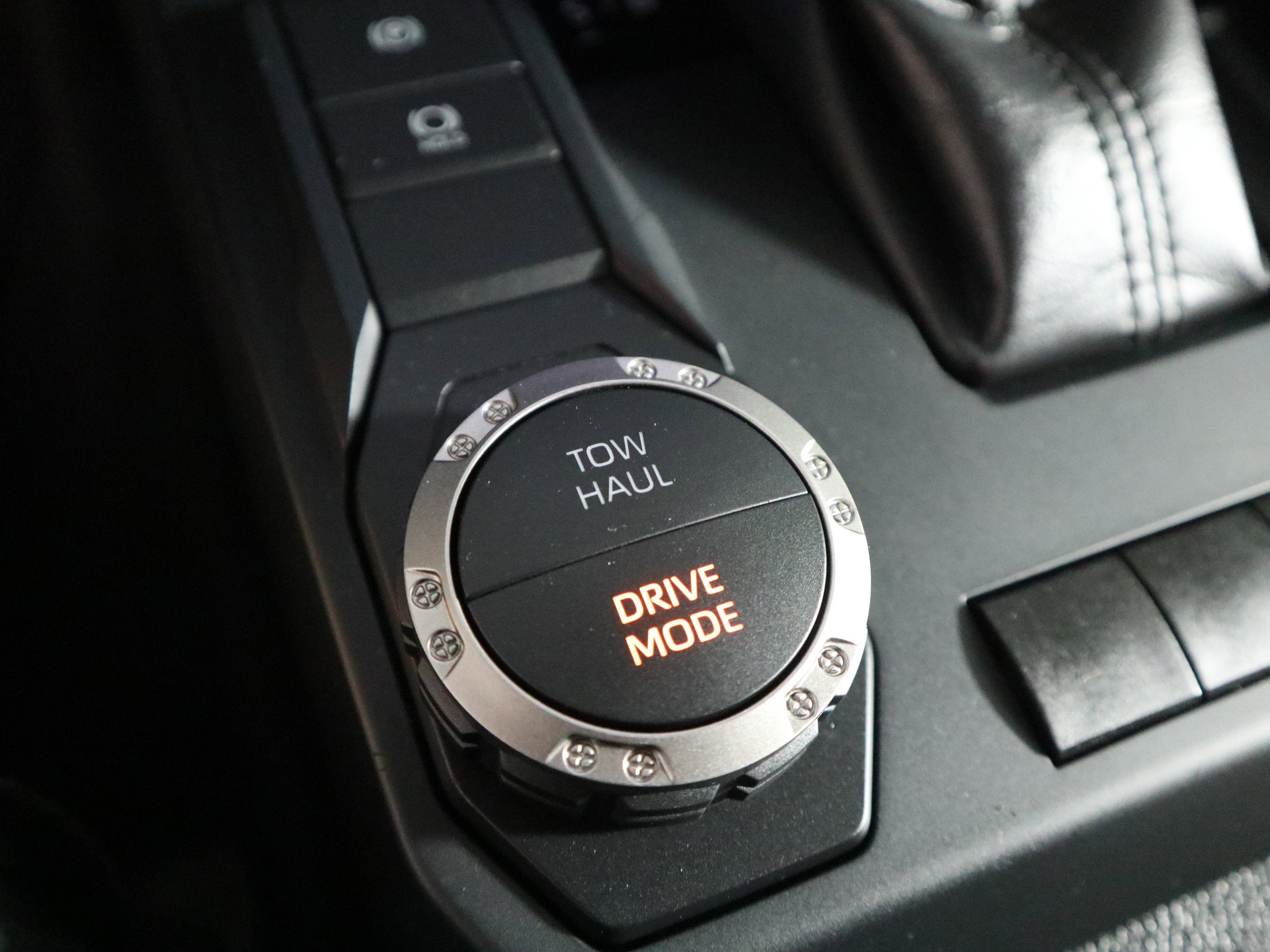 2024 Toyota Tacoma 2WD SR5