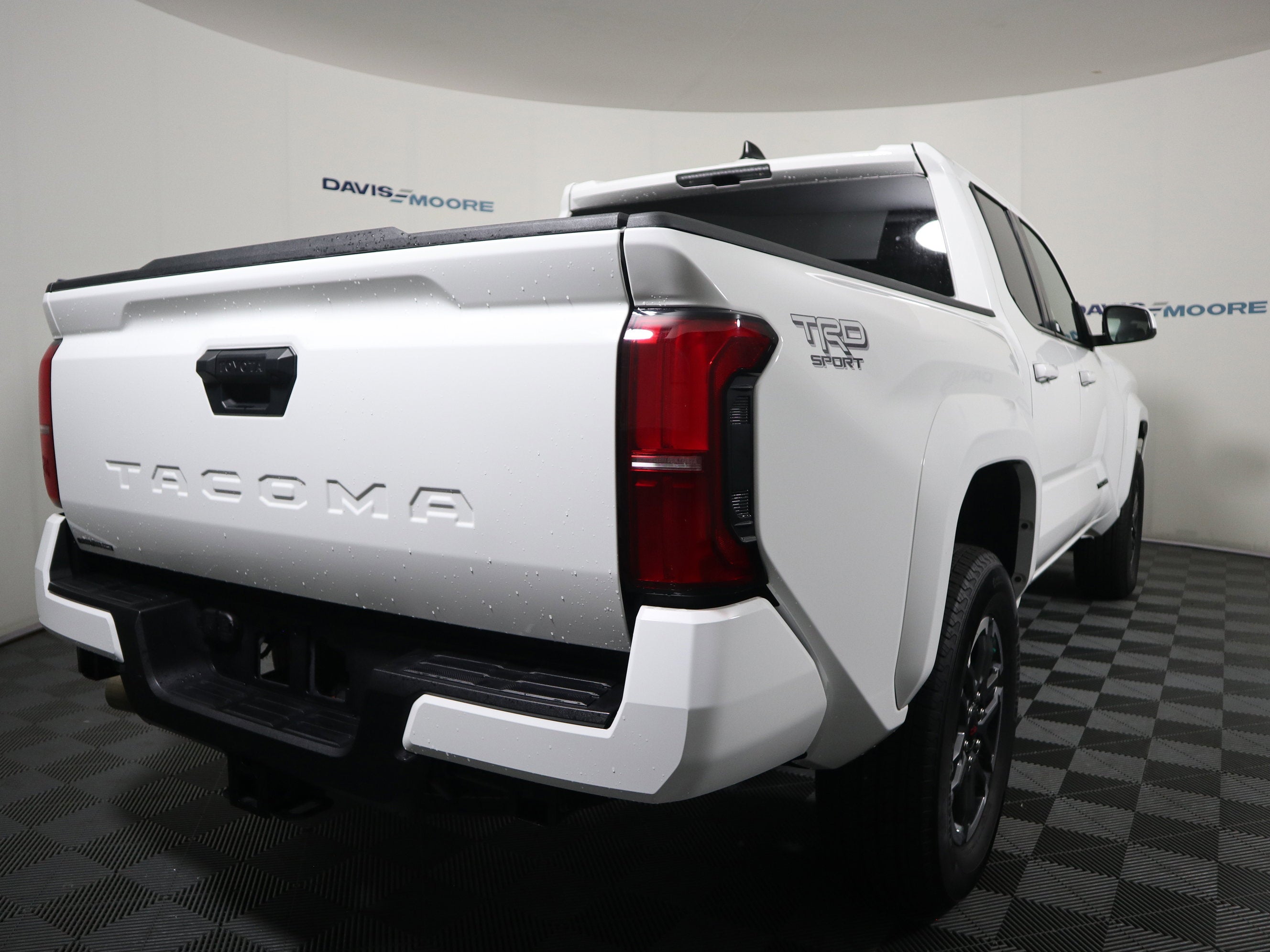 2024 Toyota Tacoma 2WD SR5