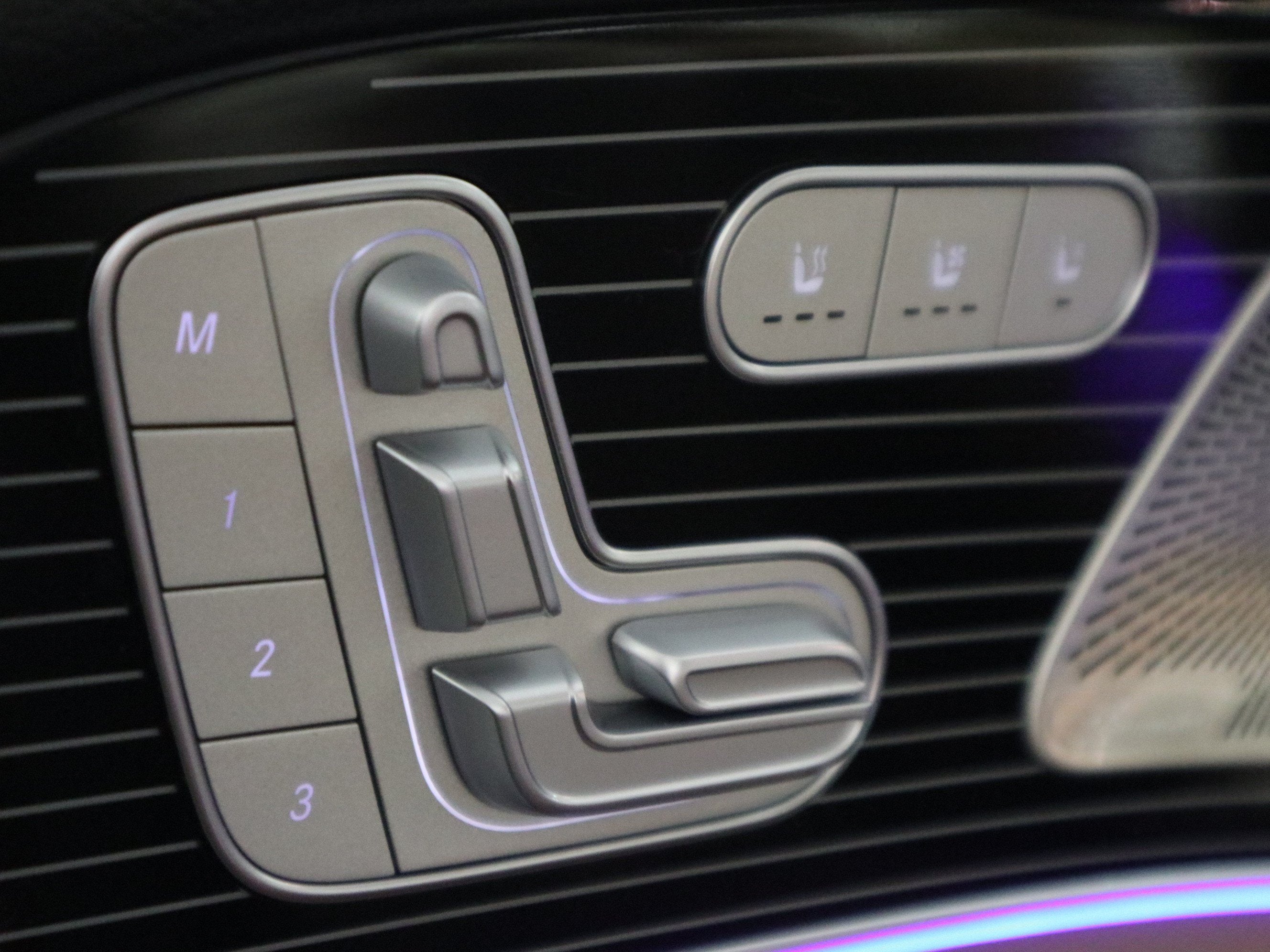 2025 Mercedes-Benz GLE 350 4MATIC®
