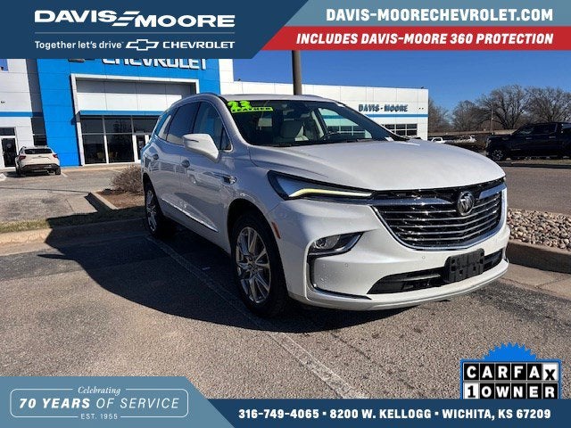 2023 Buick Enclave Essence