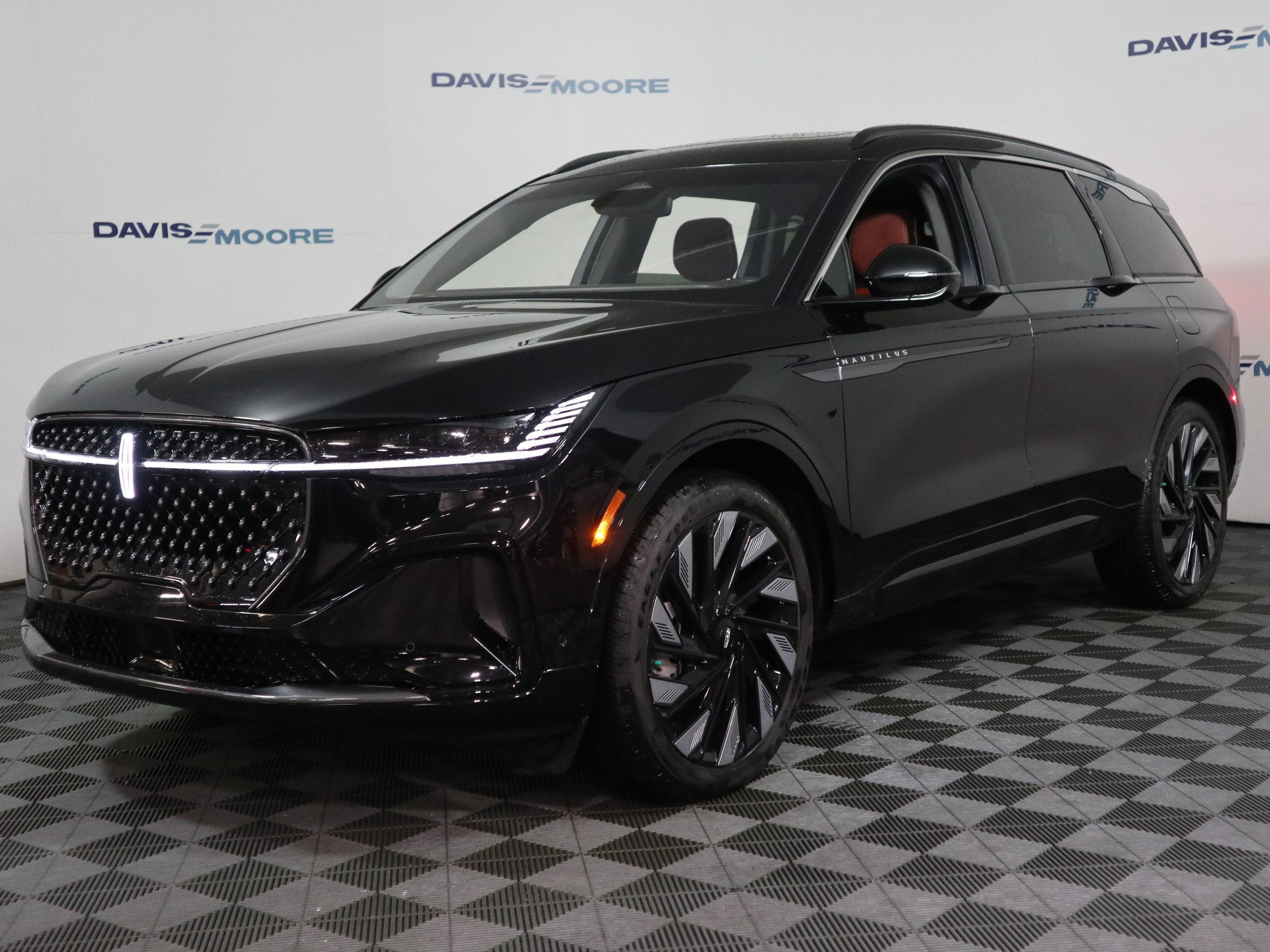 2024 Lincoln Nautilus Black Label