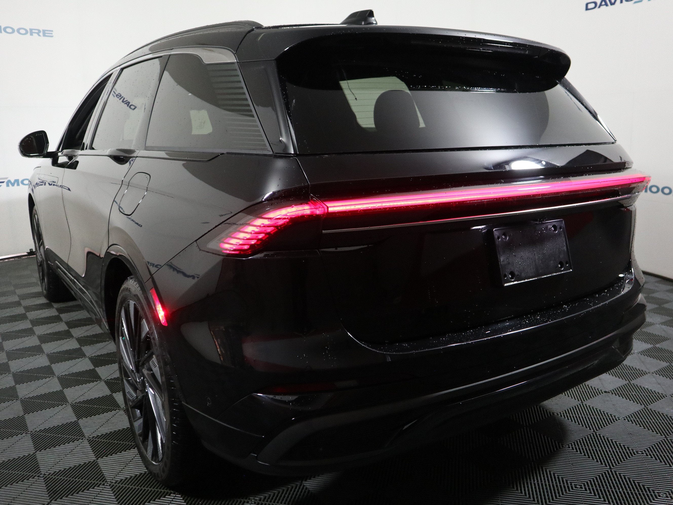 2024 Lincoln Nautilus Black Label