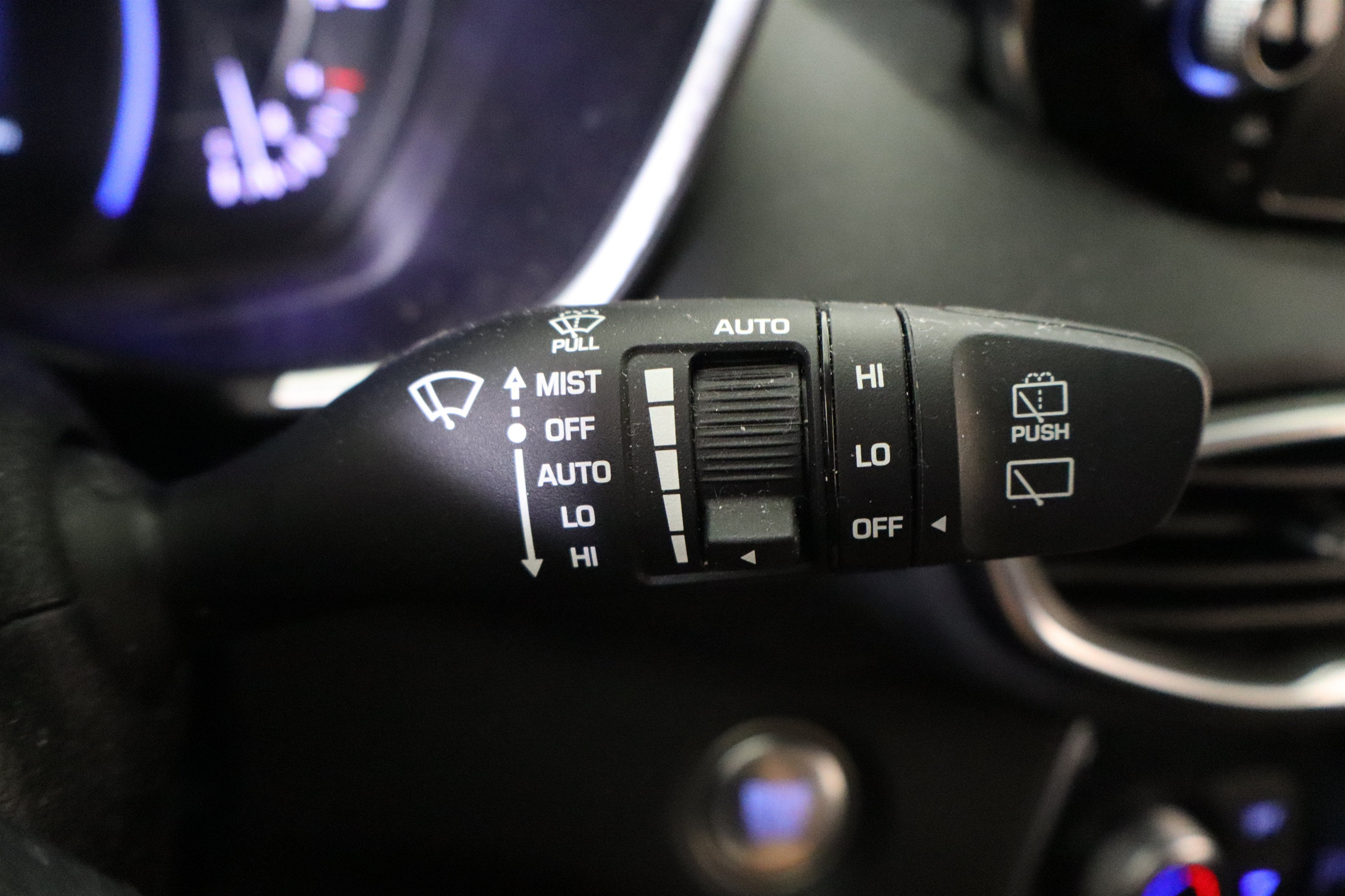 2020 Hyundai Santa Fe Limited 2.0T