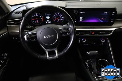 2022 Kia K5 EX