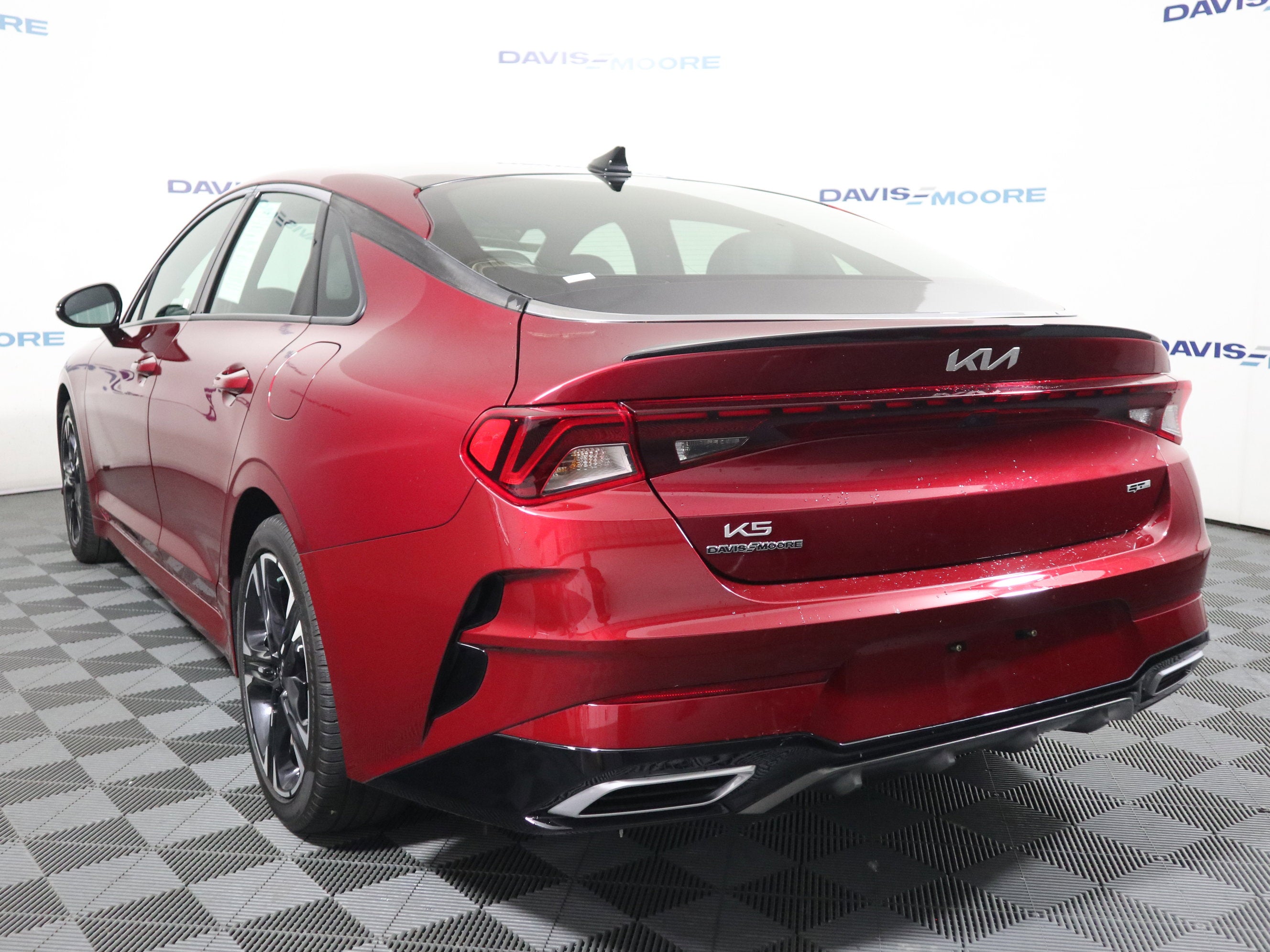 2023 Kia K5 GT-Line