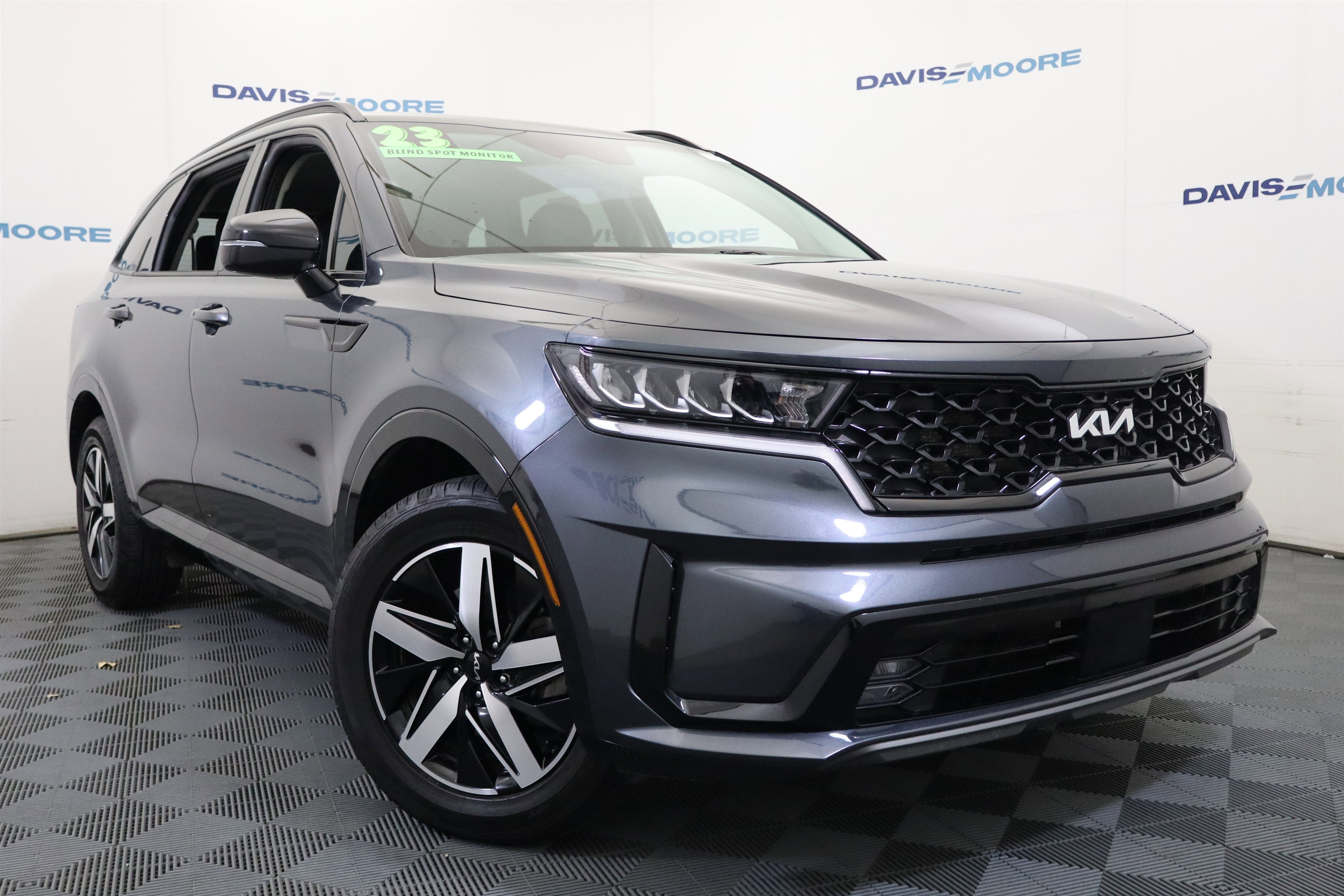 2023 Kia Sorento EX