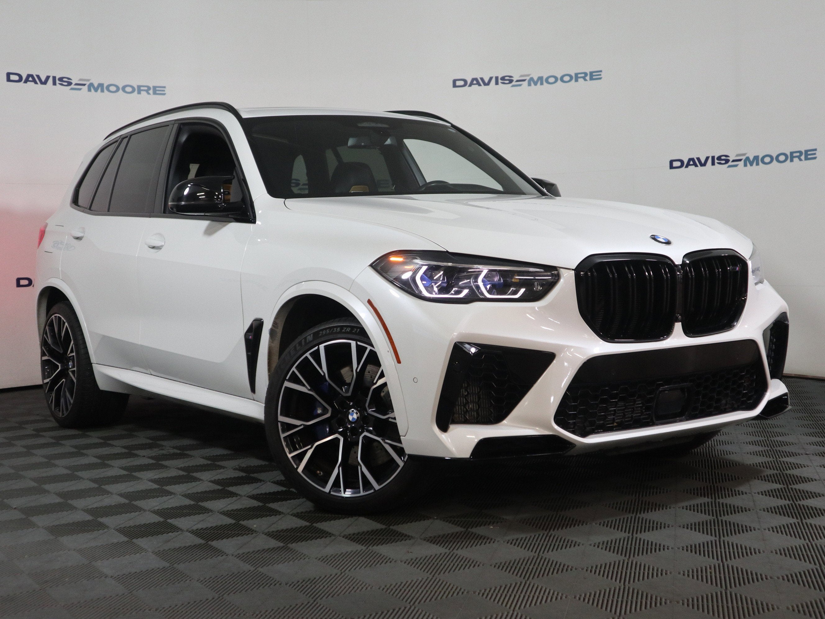 2022 BMW X5 M NA