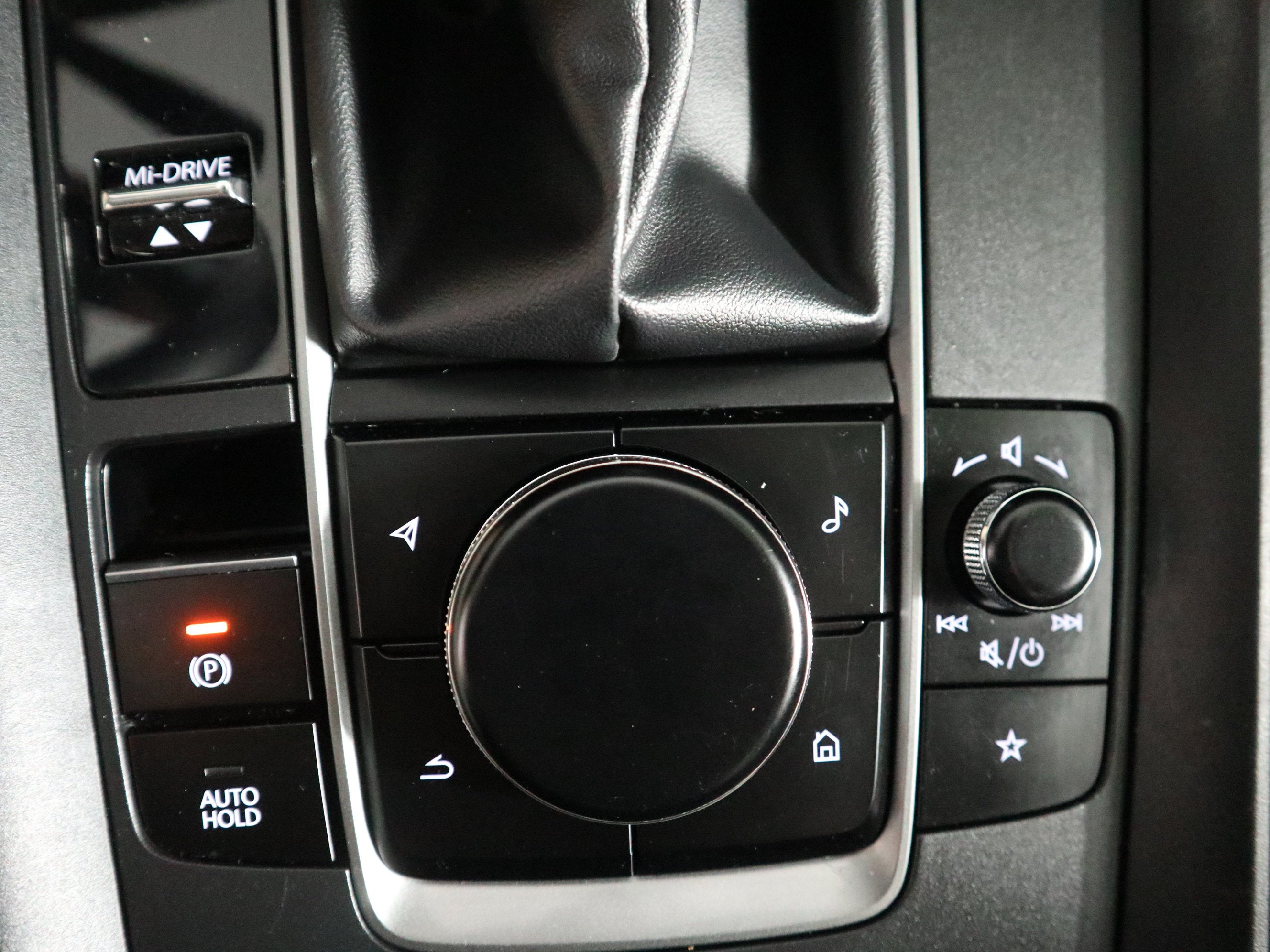 2025 Mazda Mazda CX-50 2.5 S Select Package