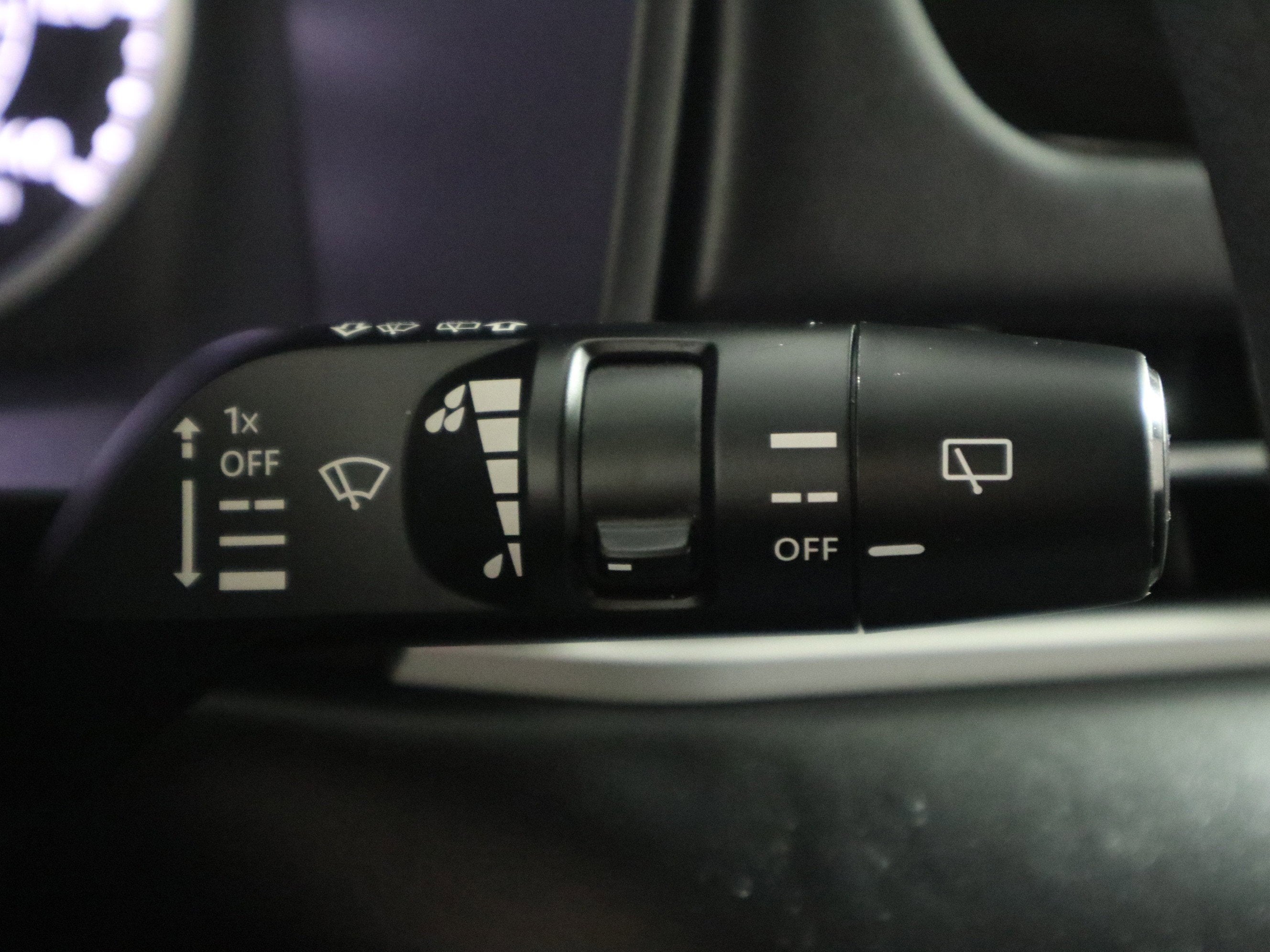 2025 Mitsubishi Outlander ES