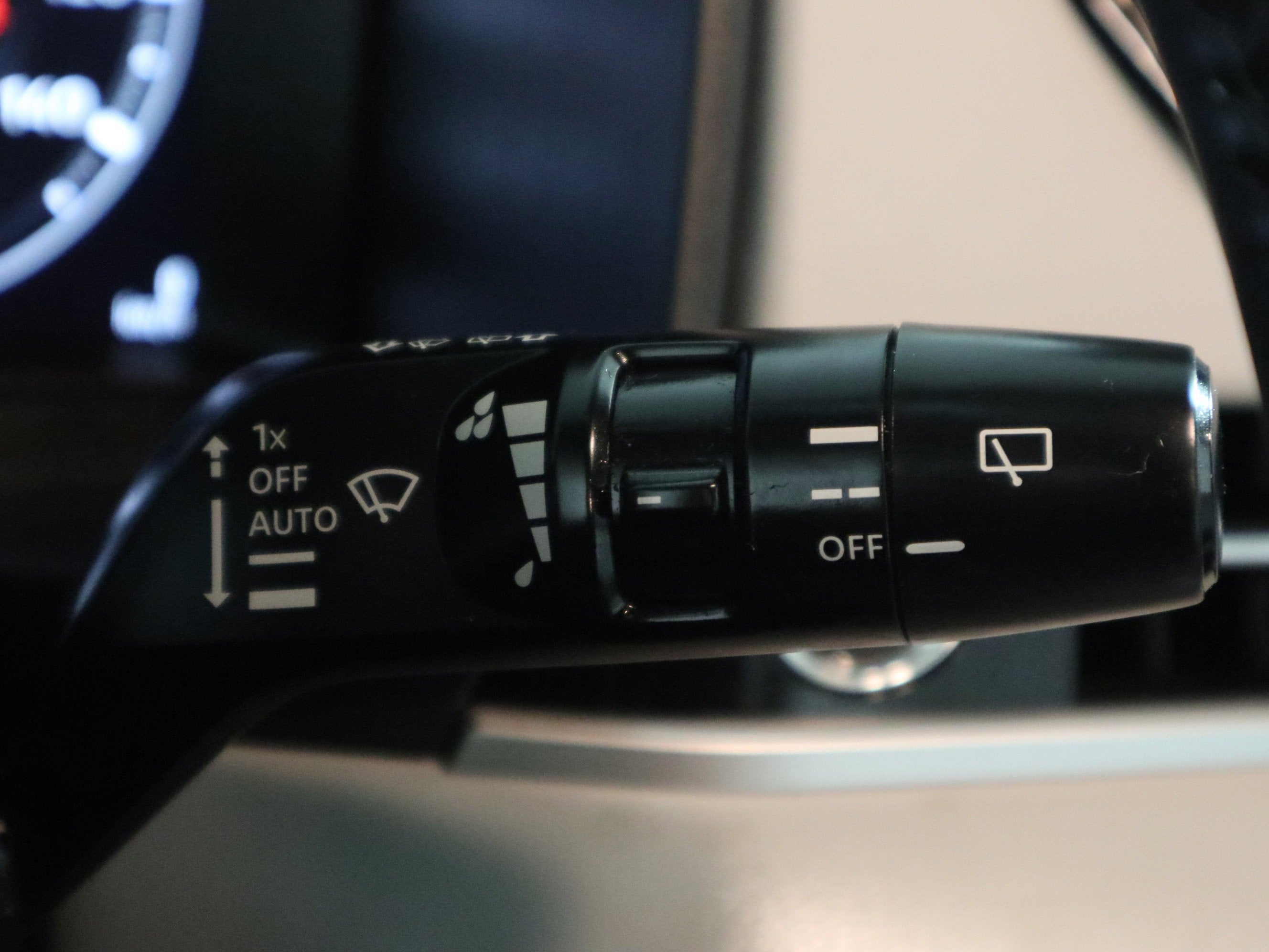 2024 Mitsubishi Outlander Plug-In Hybrid SEL