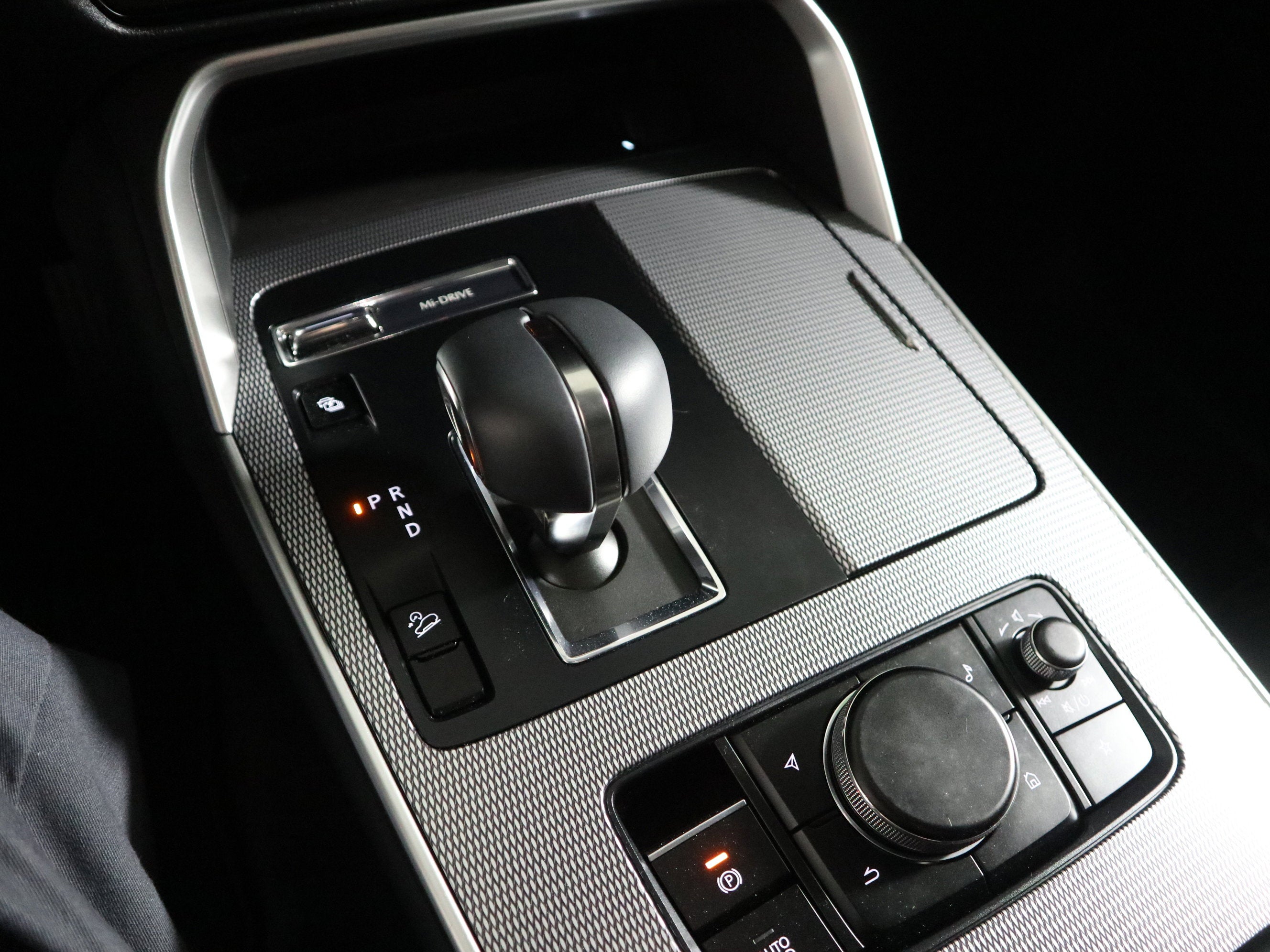 2025 Mazda Mazda CX-70 PHEV Premium Package