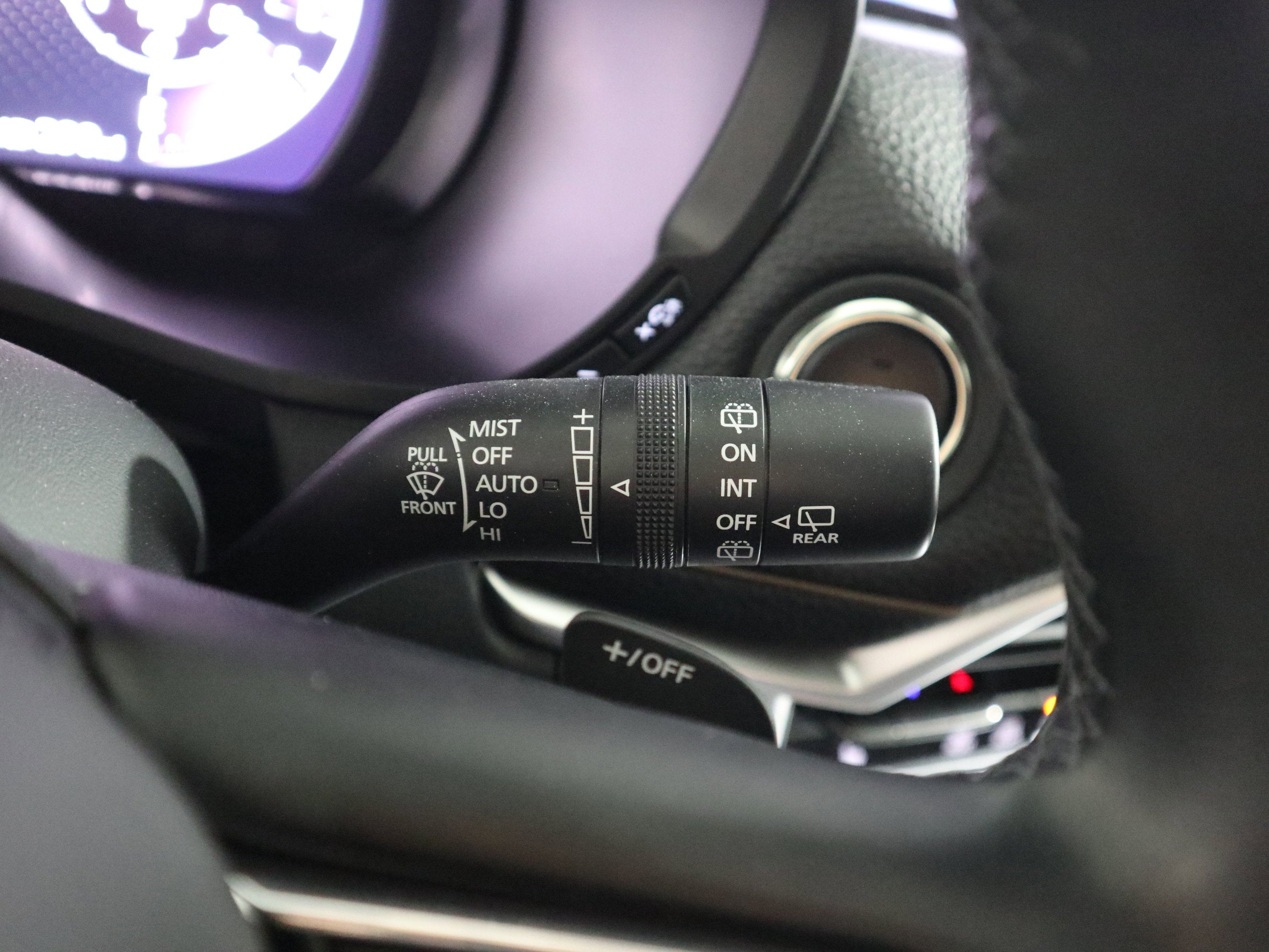 2025 Mazda Mazda CX-70 PHEV Premium Package