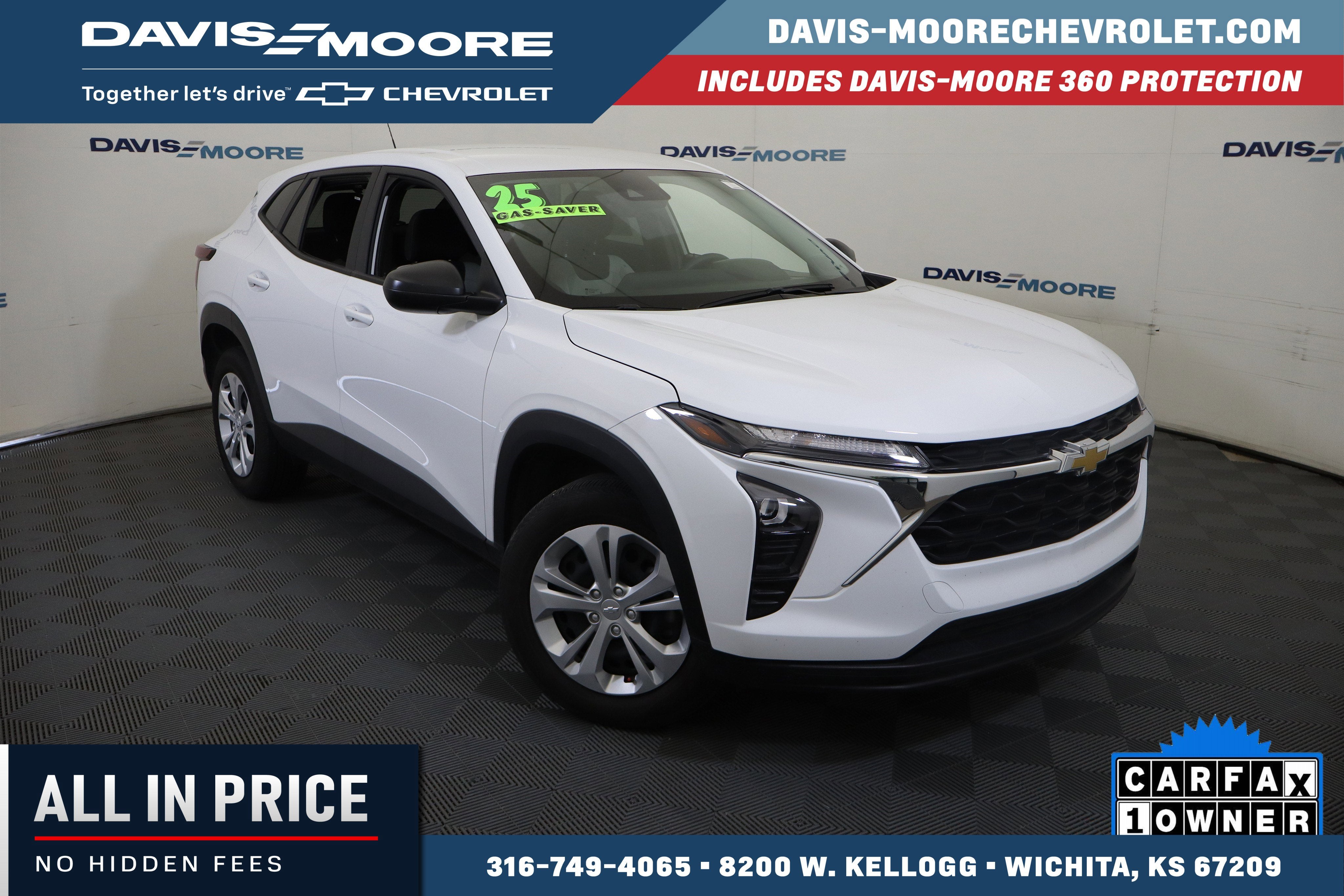 2025 Chevrolet Trax LS's photo