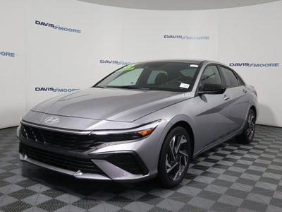2025 Hyundai Elantra SEL Sport