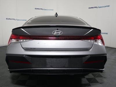 2025 Hyundai Elantra SEL Sport
