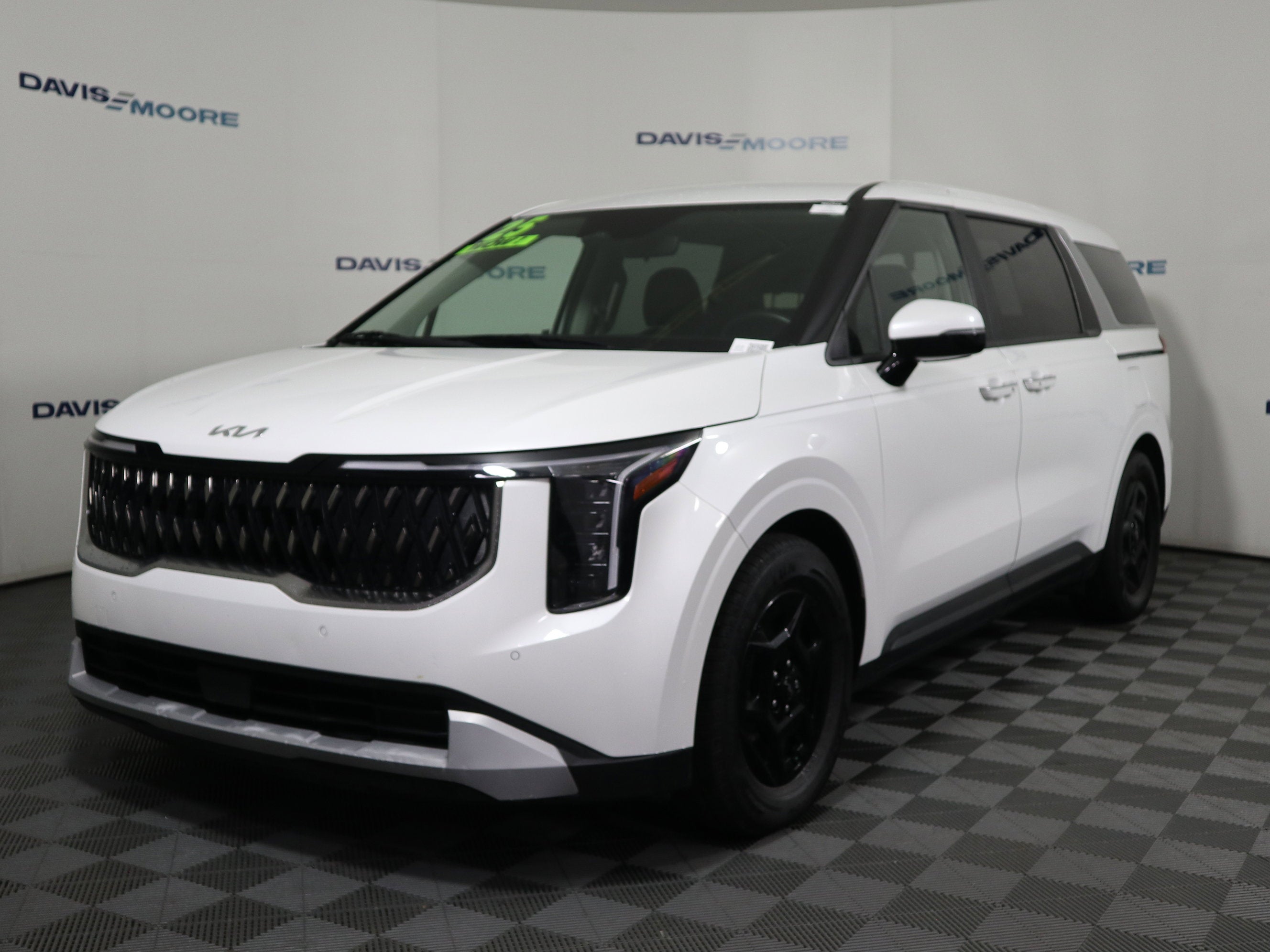 2025 Kia Carnival MPV LXS