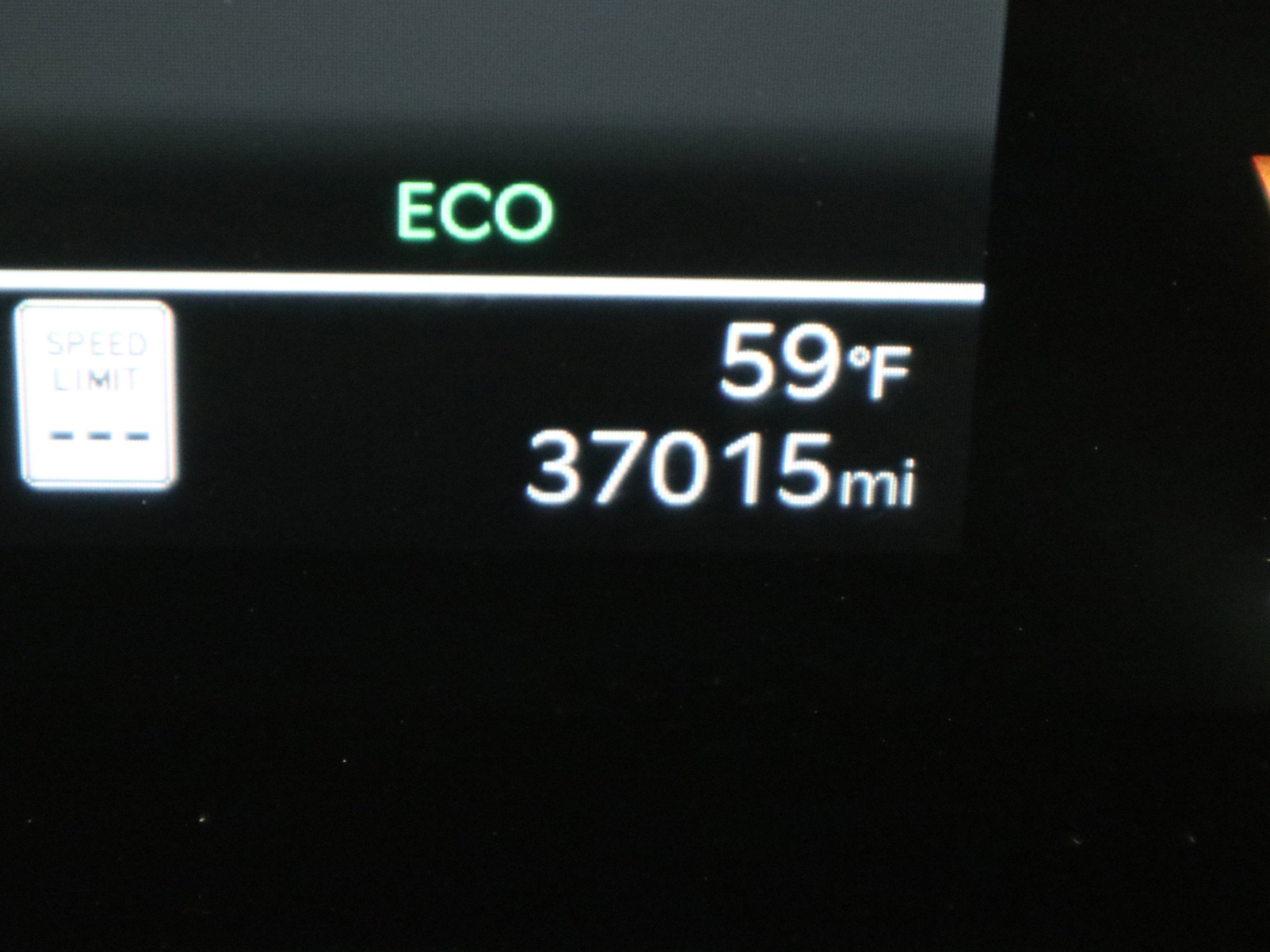 2025 Kia Carnival MPV LXS