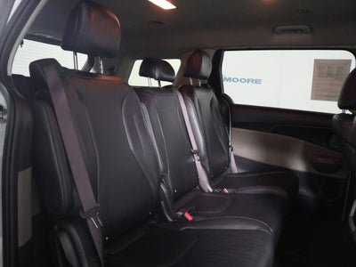 2025 Kia Carnival MPV LXS