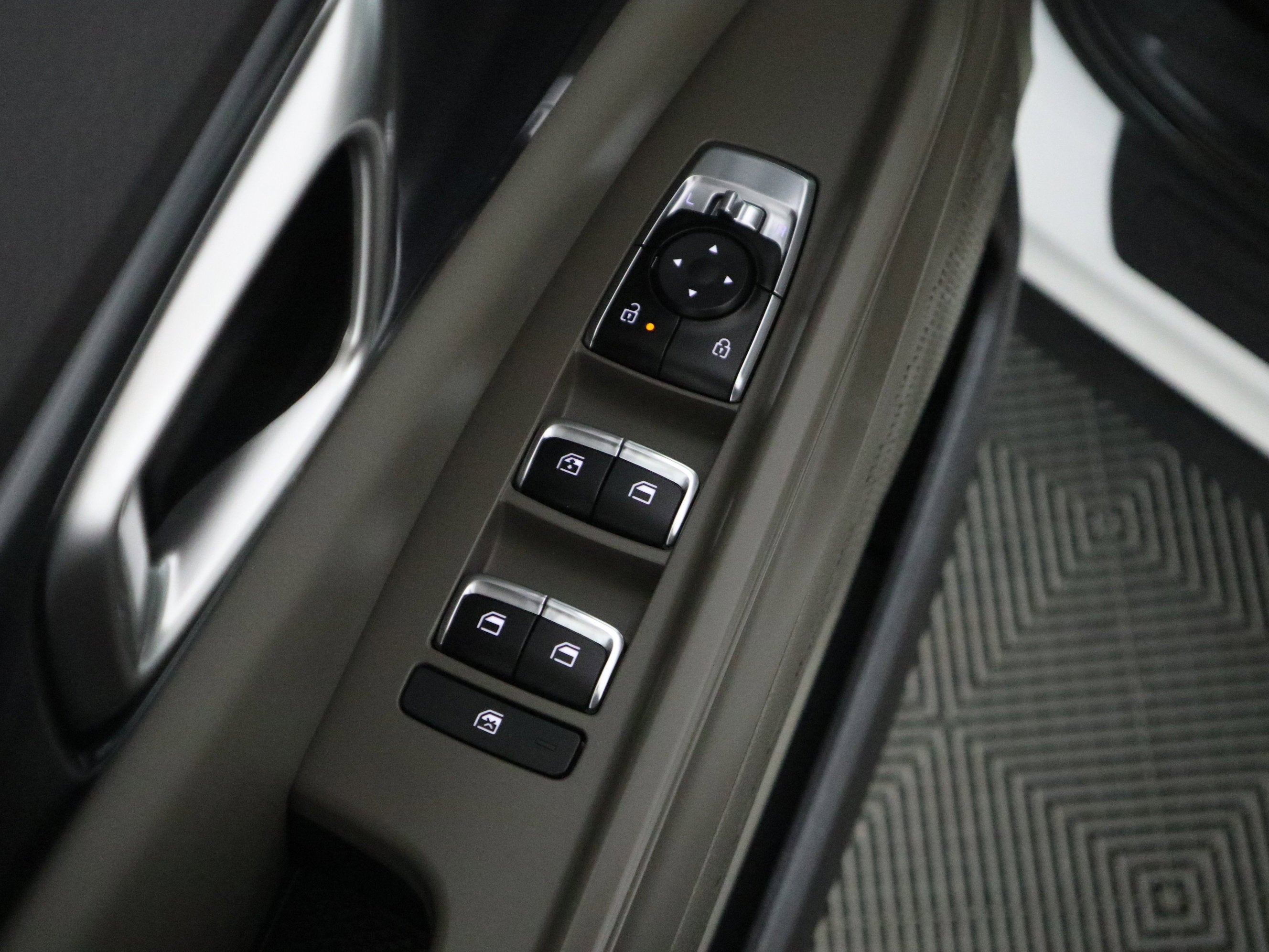 2025 Kia Carnival MPV LXS