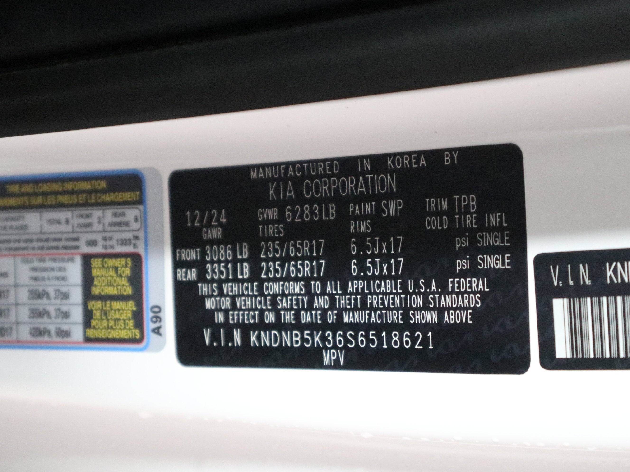 2025 Kia Carnival MPV LXS