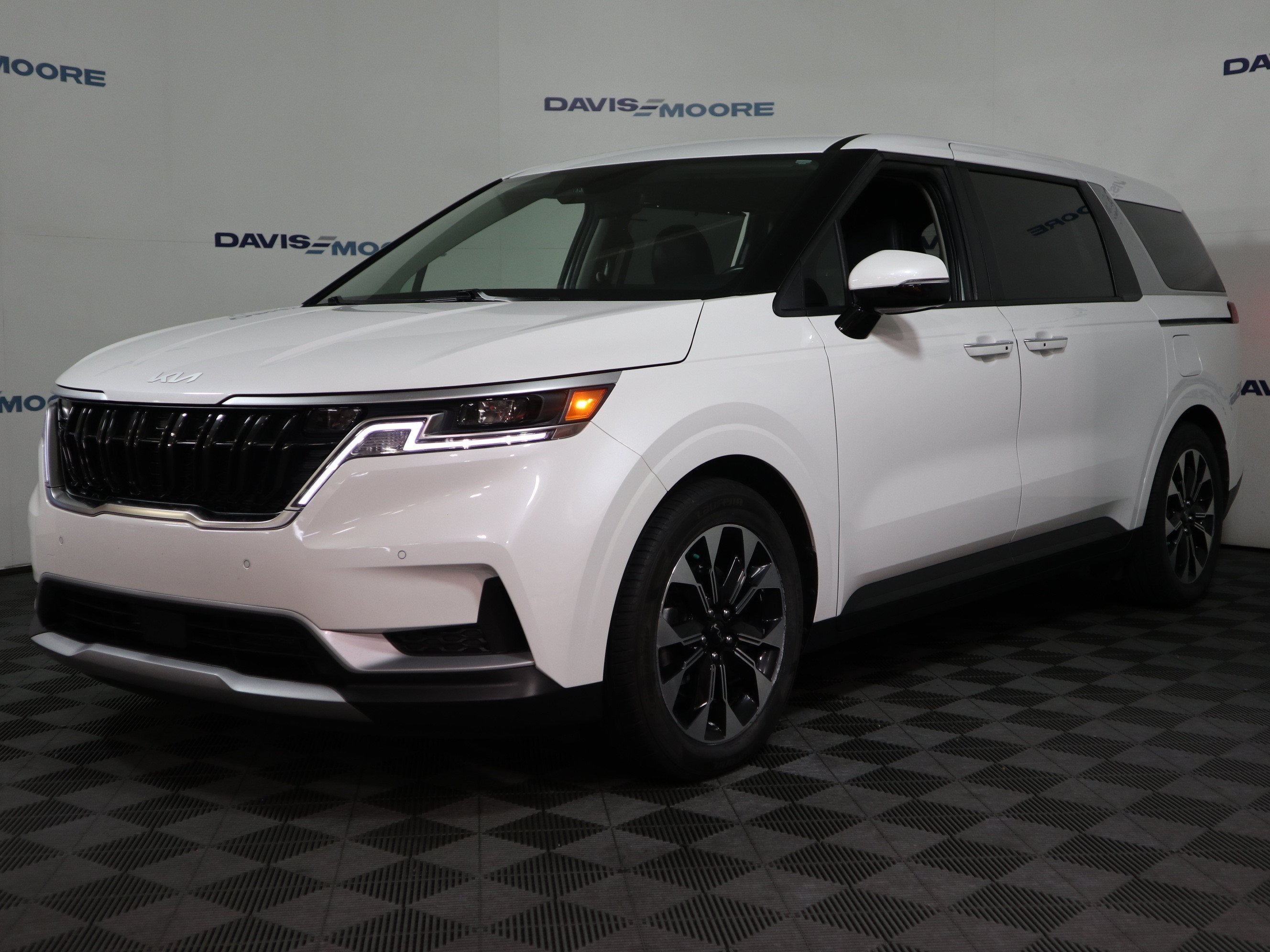 2024 Kia Carnival MPV EX