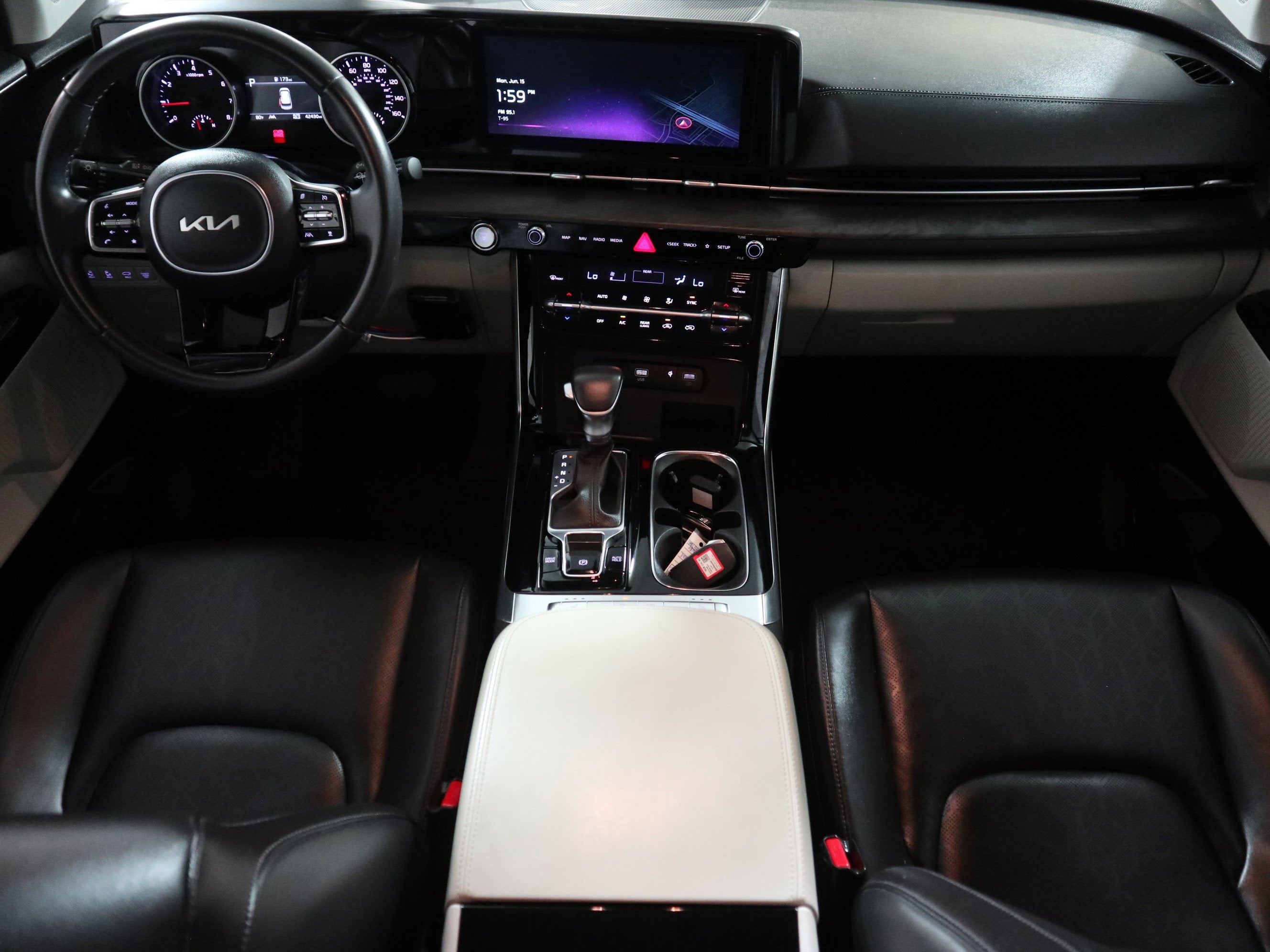 2024 Kia Carnival MPV EX