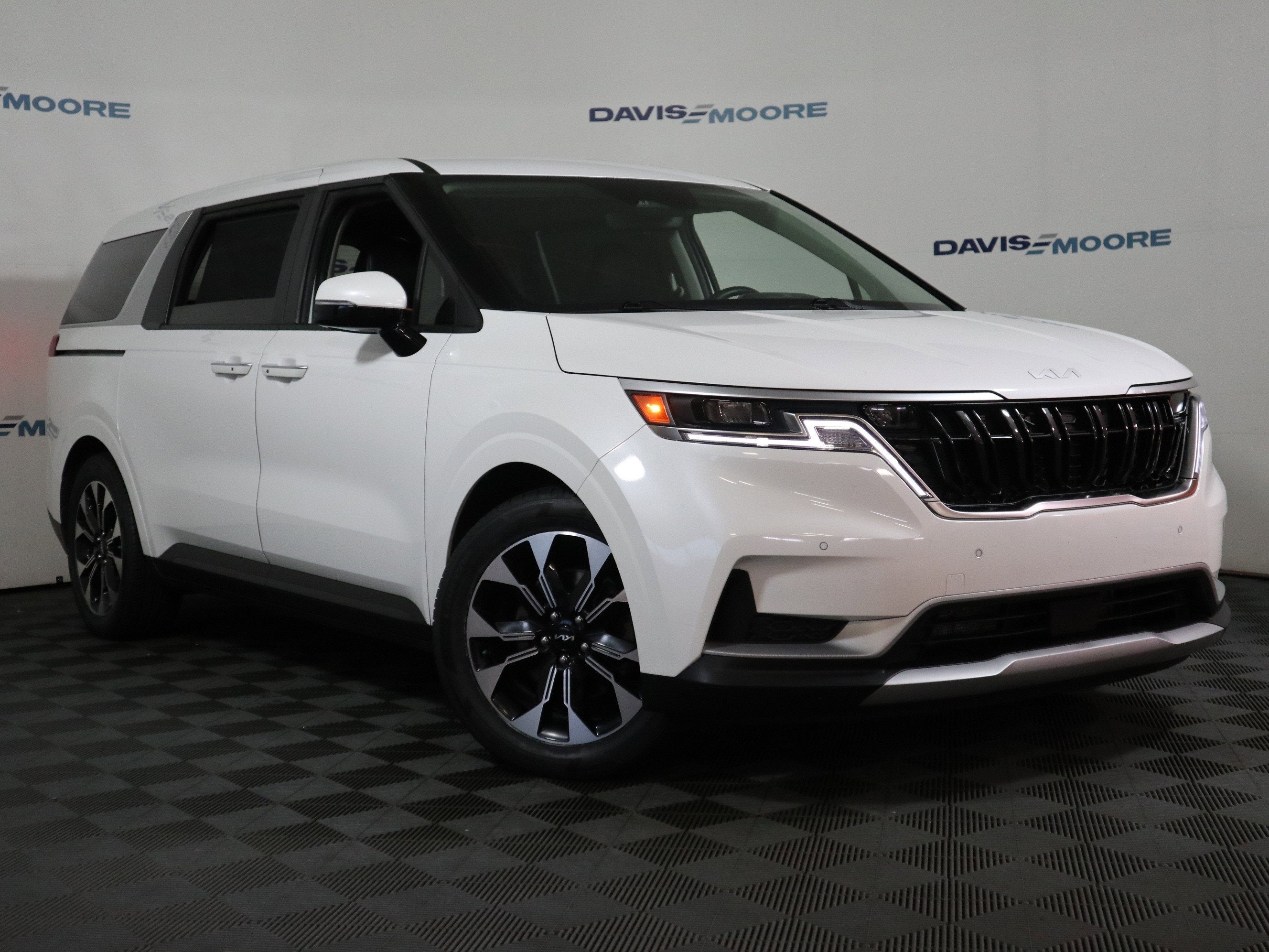2024 Kia Carnival MPV EX