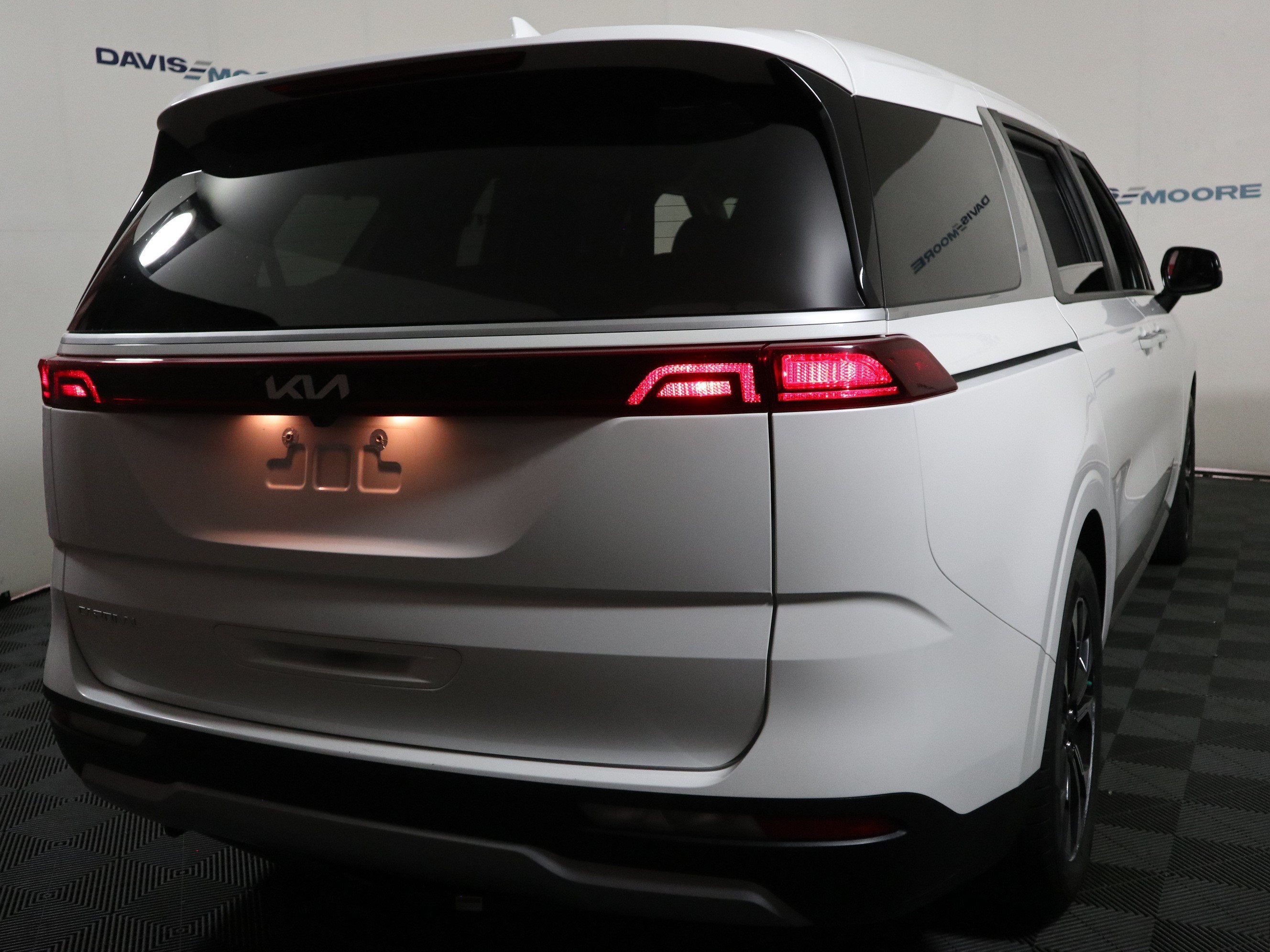 2024 Kia Carnival MPV EX